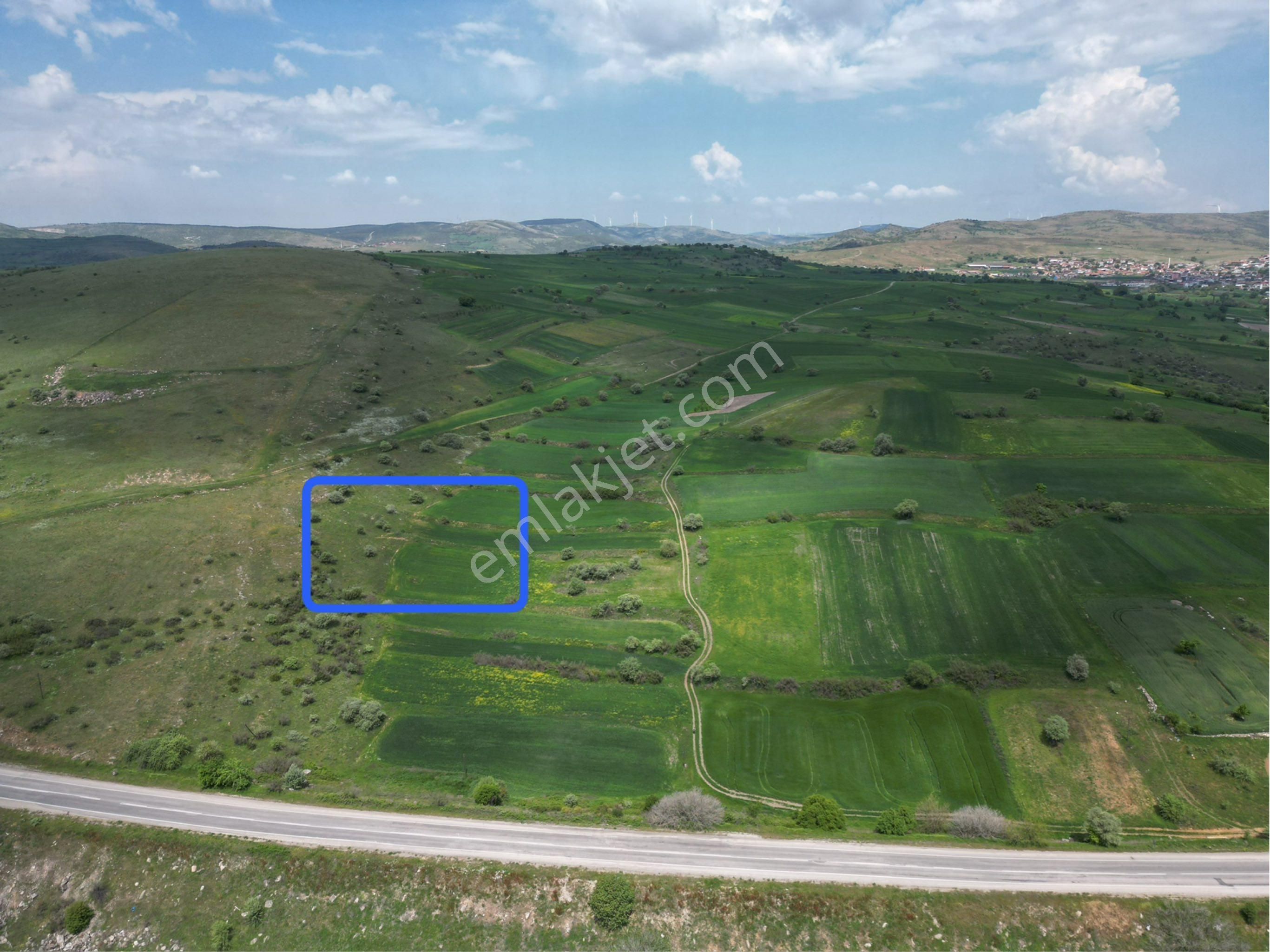 Kağan Emlak’tan Balıkesir Kepsut Saraç Satılık Tarla