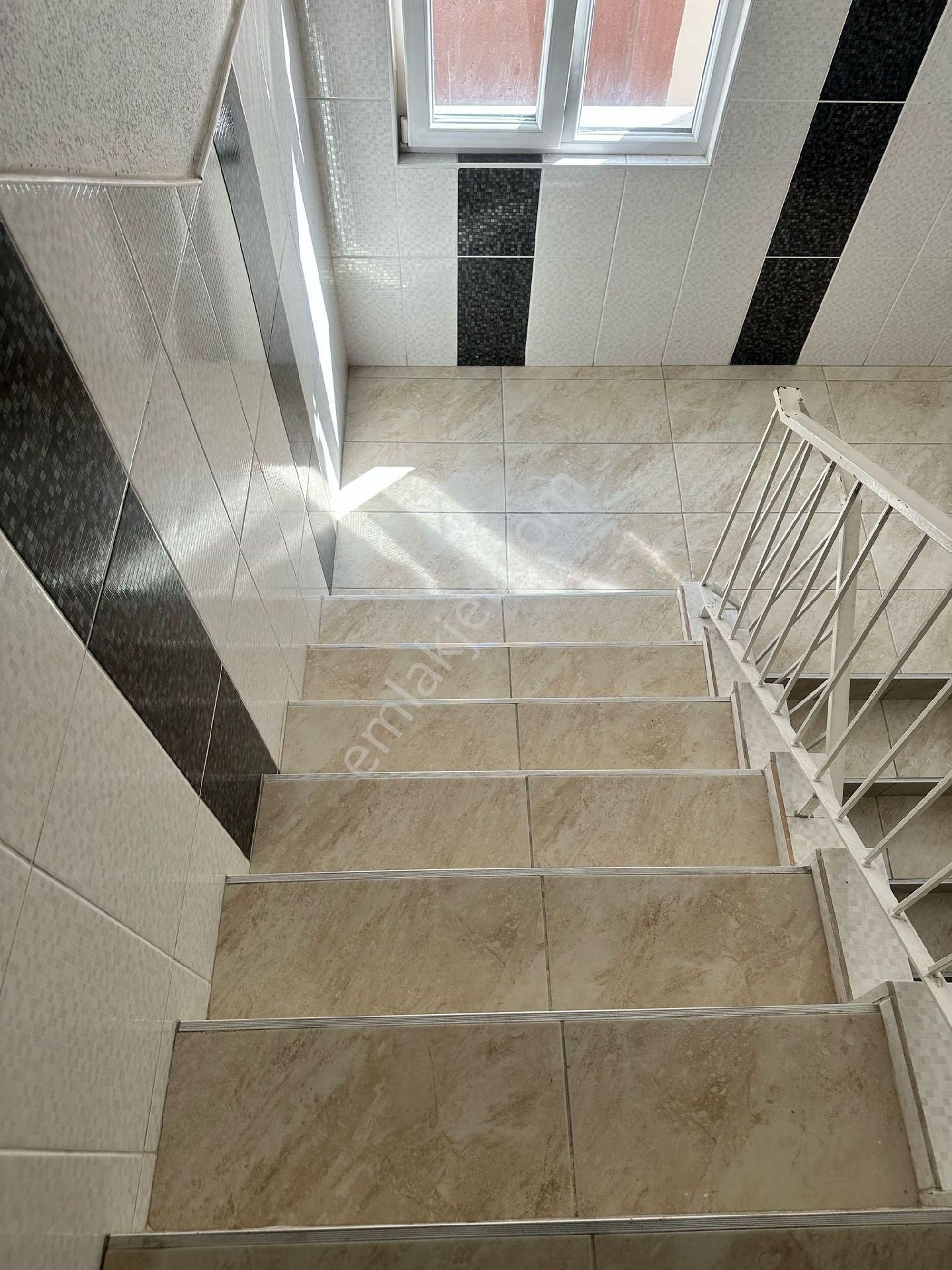 Merkezde 2+1 Yapılı Daire - Görsel 19