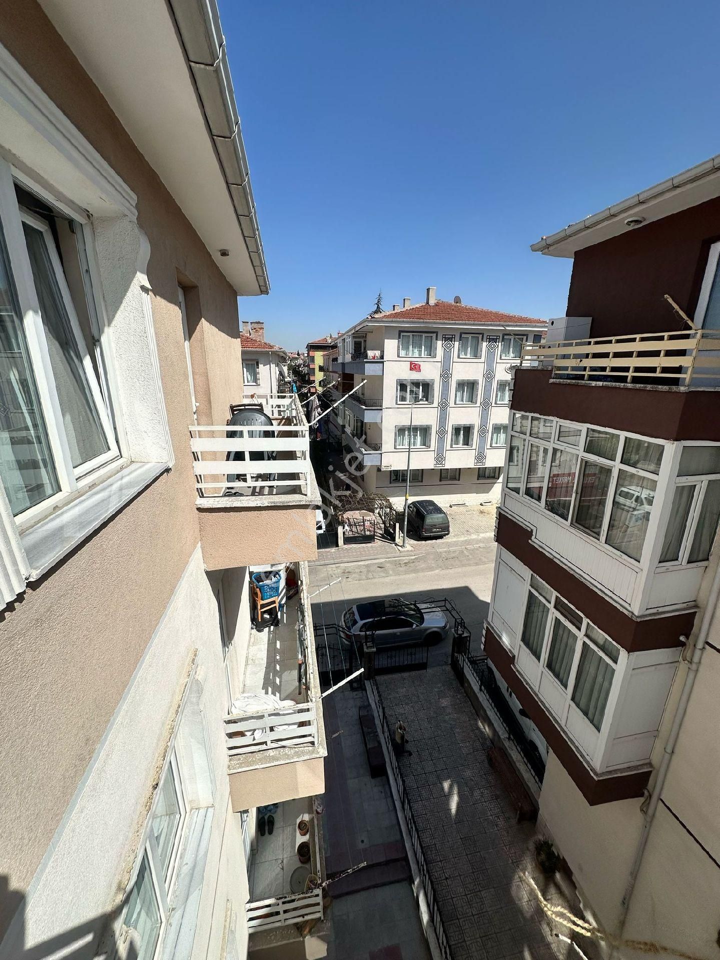 Merkezde 2+1 Yapılı Daire - Görsel 8