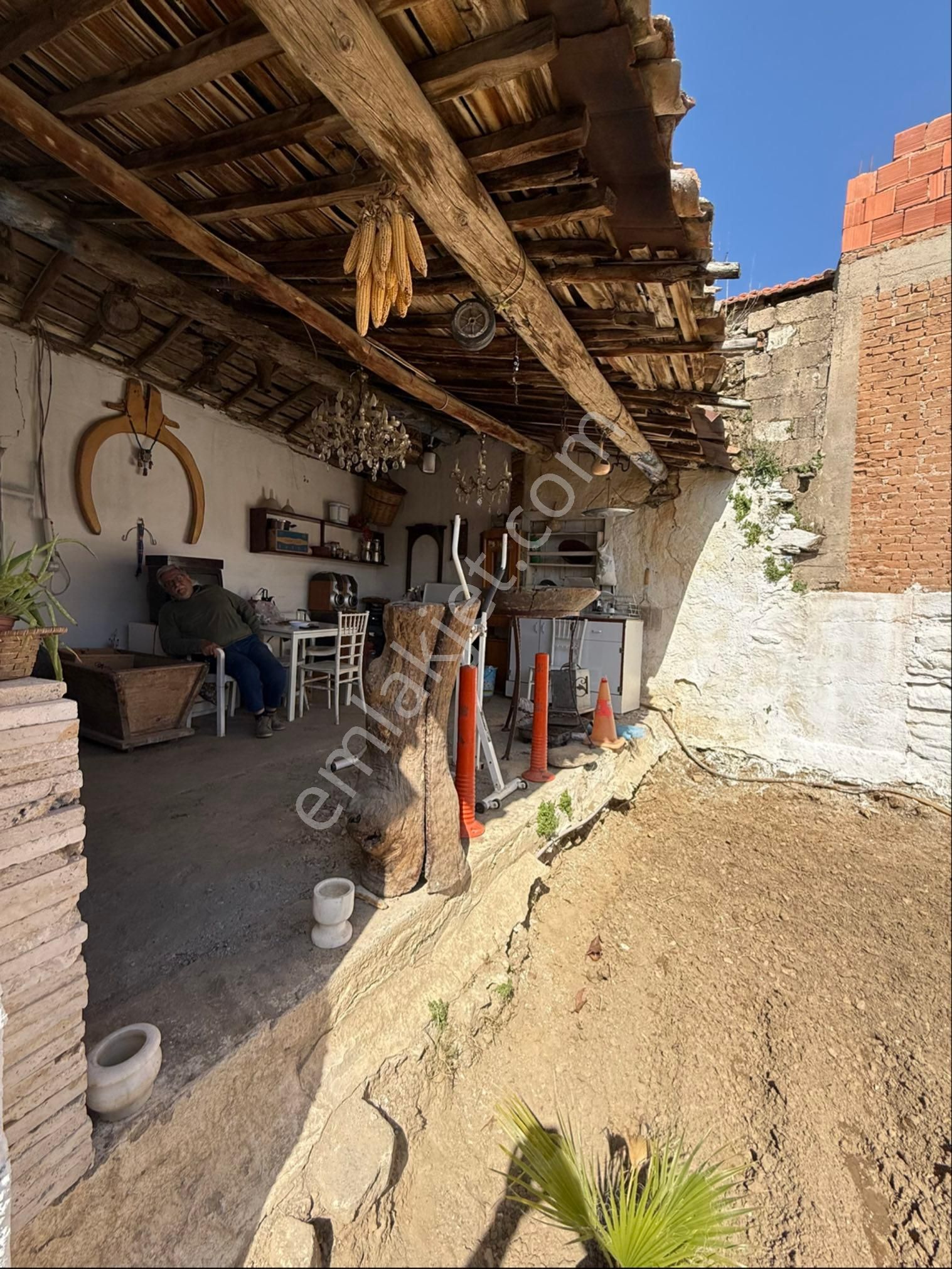 Satılık Müstakil Ev - Görsel 8