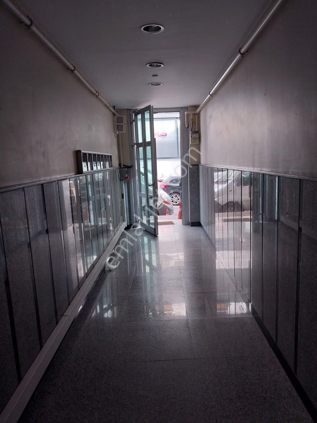 Çekmeköy Kaymakamlık Yakını Arakat Mülkiyetli 100m2 Ofis/büro - Görsel 13