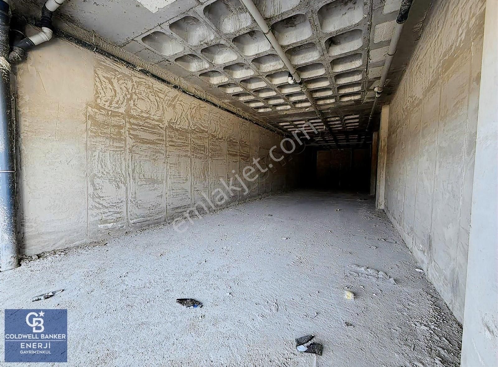 Brand Atakent Kiralık Net 225 M2 Dükkan & Mağaza Ana Cadde Üzeri - Görsel 28