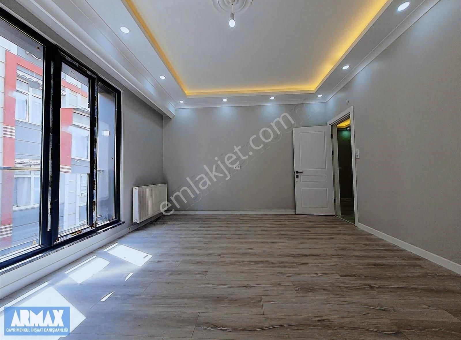 Armax'tan Bayrampaşa Yıldırım Mah Satılık 2+1 Ara Kat Daire