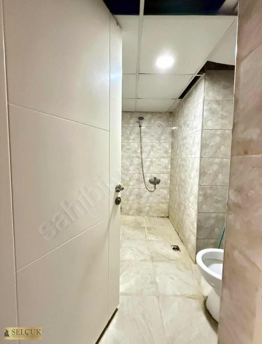 Selçuk'tan Muradiye Mah 2+1 90m2 Full Lüks Satılık Daire - Görsel 14
