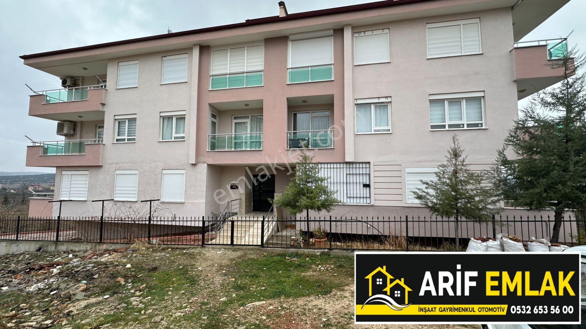 Arif Emlaktan Satılık 3+1 Ara Kat Daire