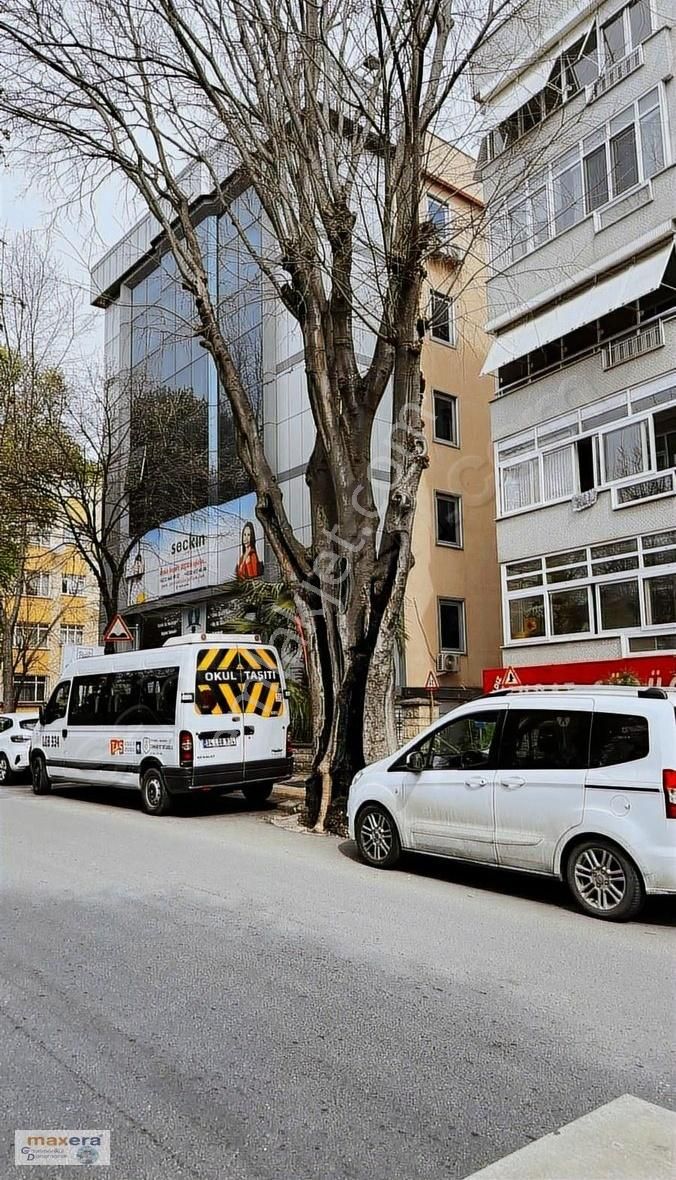 İnşaatı 2002 Yönetmenliğine Uygun 220m2 Y.merdivenli Asansörlü