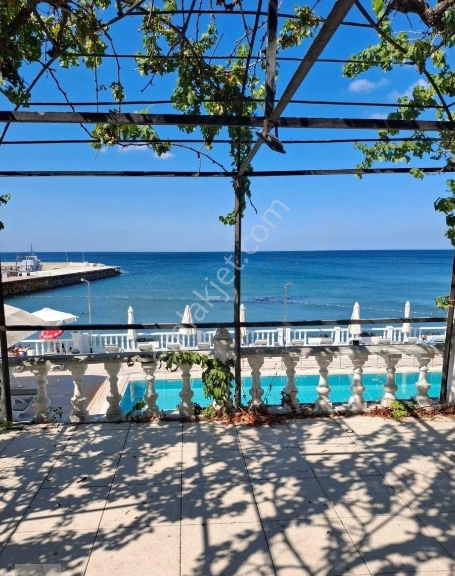 Çok Acil Denize Sıfır Villa Kent Sitesinde Lebiderya Deniz Manzaralı Havuzlu Villa - Görsel 4