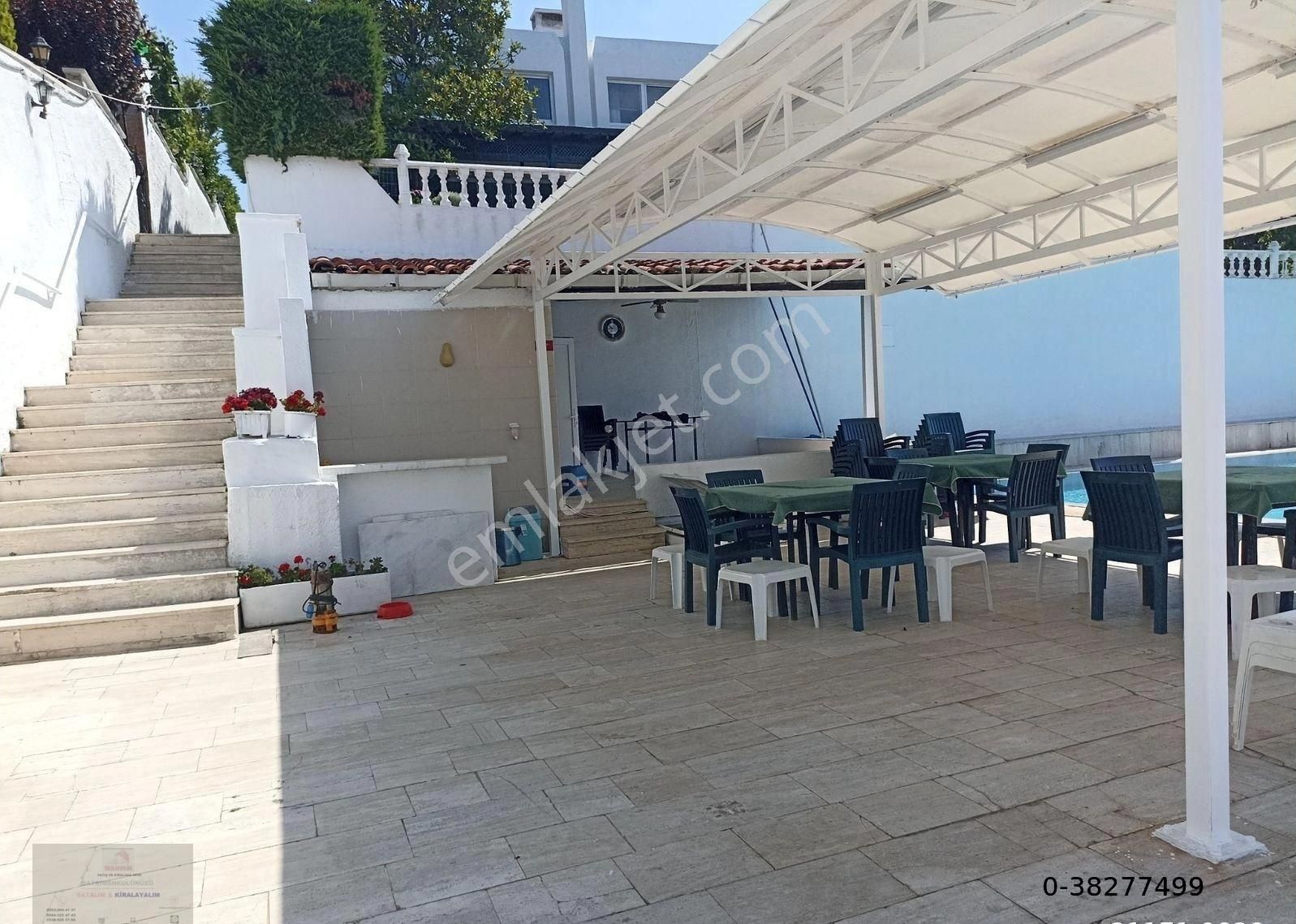 Çok Acil Denize Sıfır Villa Kent Sitesinde Lebiderya Deniz Manzaralı Havuzlu Villa - Görsel 14