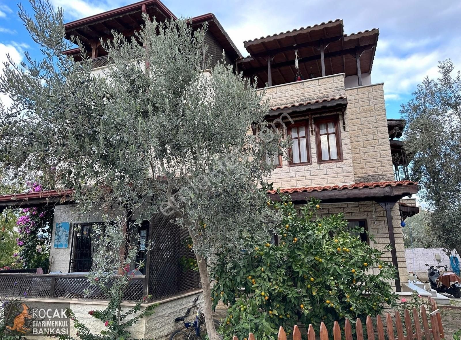 İznik Taş Evler Sitesinde Satılık Tribleks Villa - Görsel 12