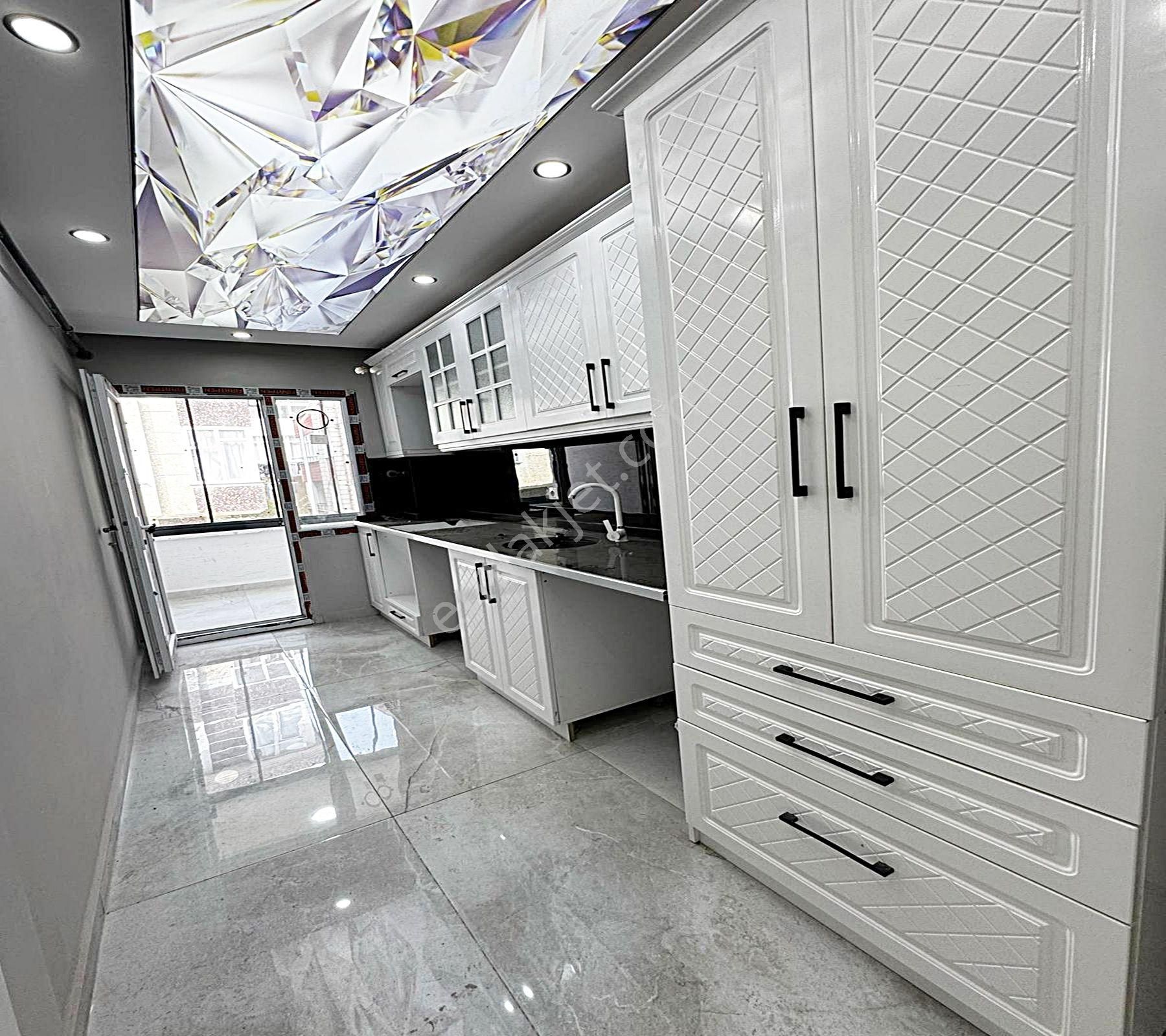 Güzelyurt Metrobüse 5 Dk 2+1 100 M2 Sıfır İçi Yapılı Satılık Daire - Görsel 12