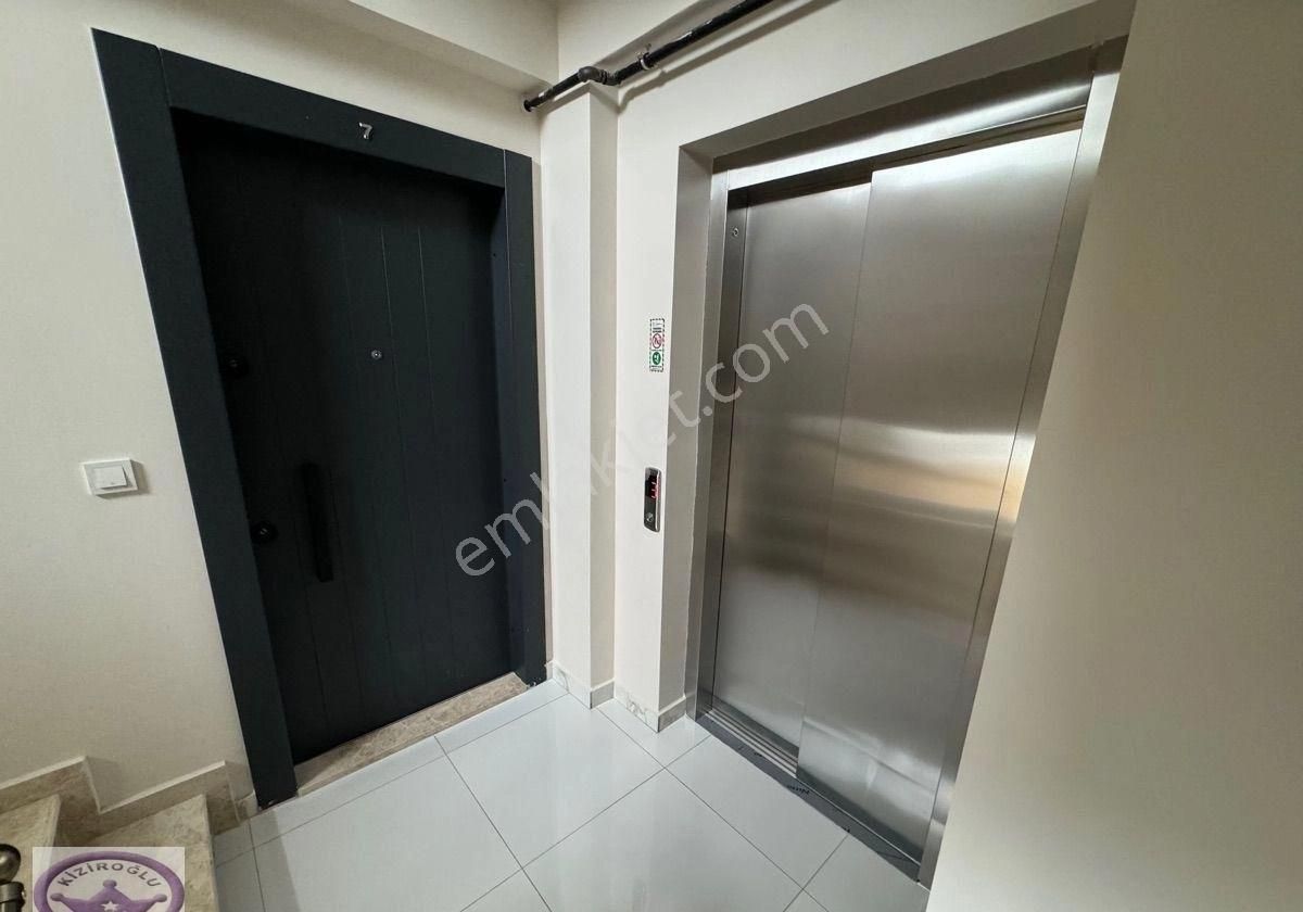 Marinaya Komşu Oturuma Hazır 2banyolu İskanlı Balkonlu 3+1 Daire - Görsel 25