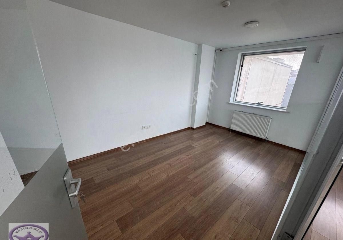 Pendik Güzelyalı E5/marmaray Yakını Ofis Katları - Görsel 7