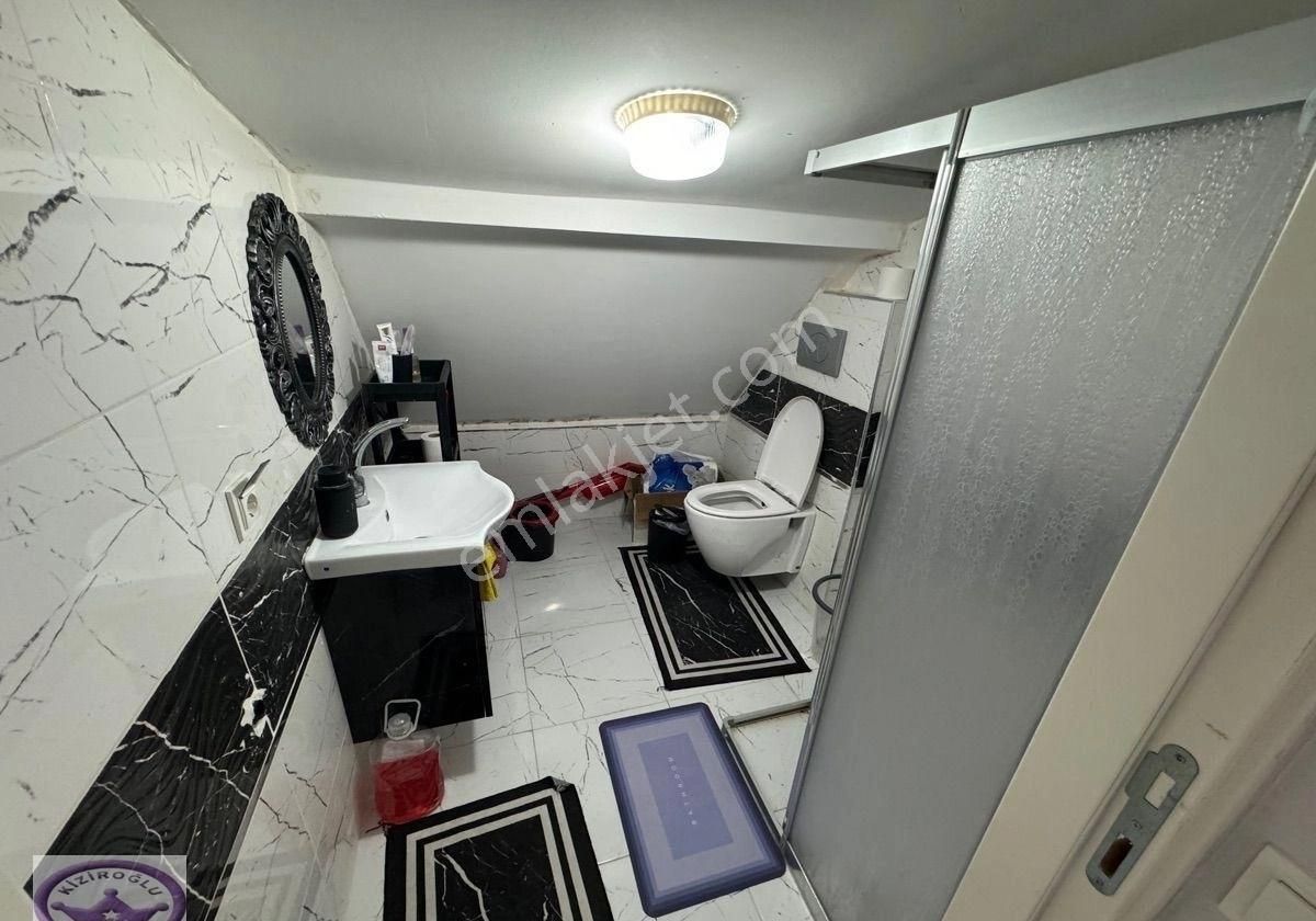 Metroya Yakın Kapalı Açık Otoparklı Asansörlü Balkonlu Aynı Binada 2 Dublex Daire - Görsel 29