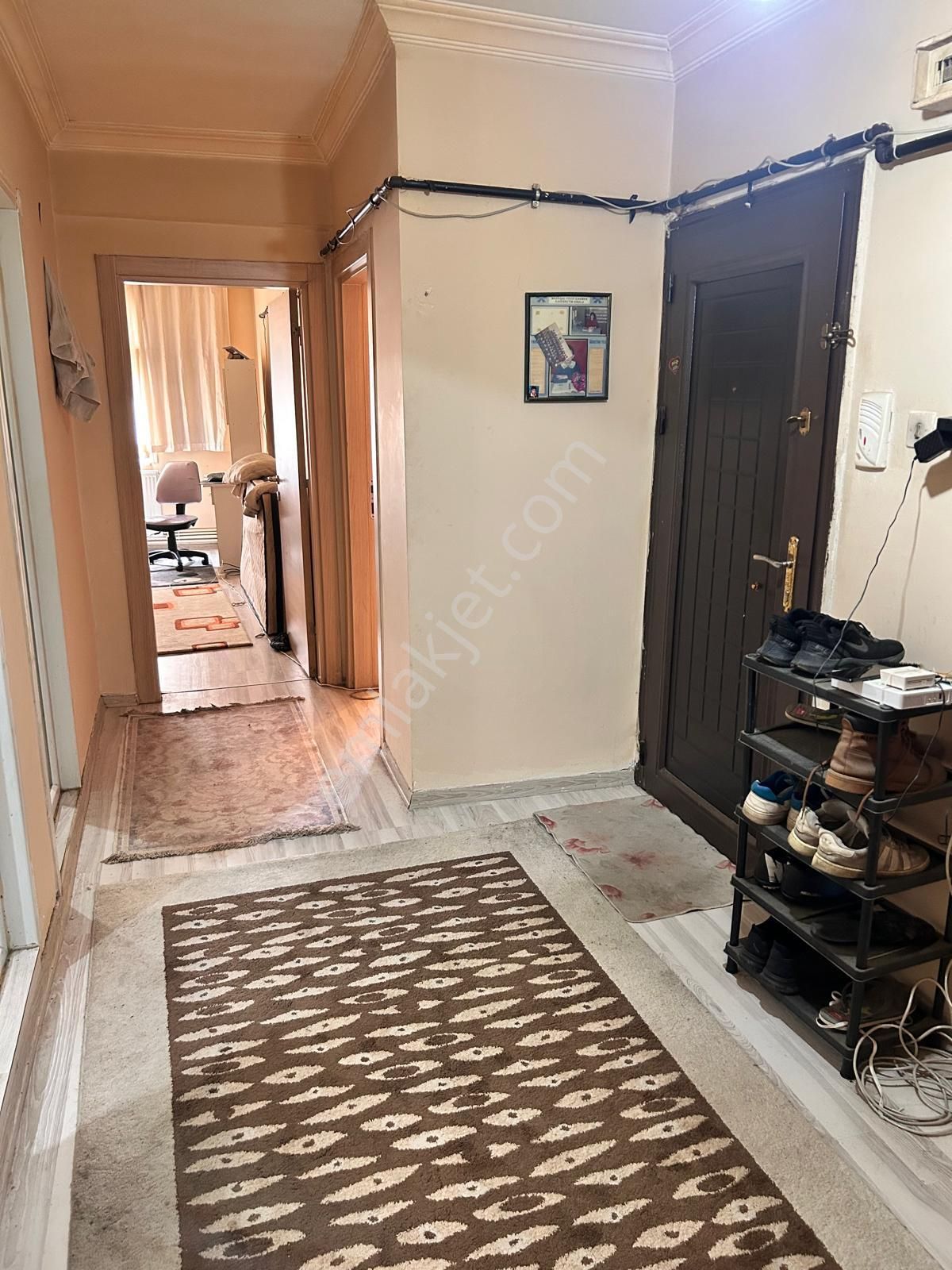 Torunlar Emlaktan Satılık 2+1 Kiracılı Balkonlu 3.kat Daire