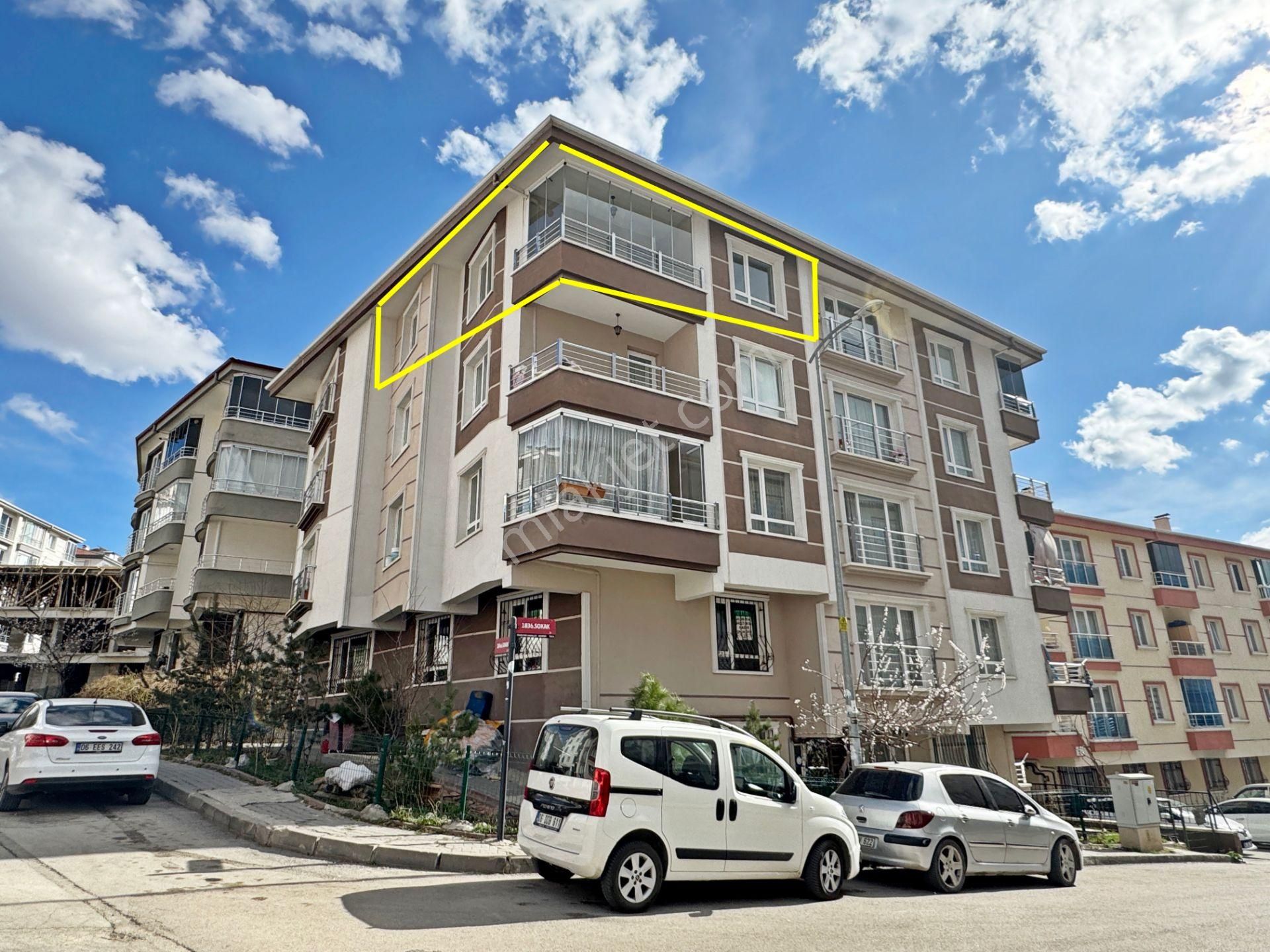 3+1 Köşe Başı Cepheleri Açık Geniş Oturum Merkezde Ulaşım Kolay