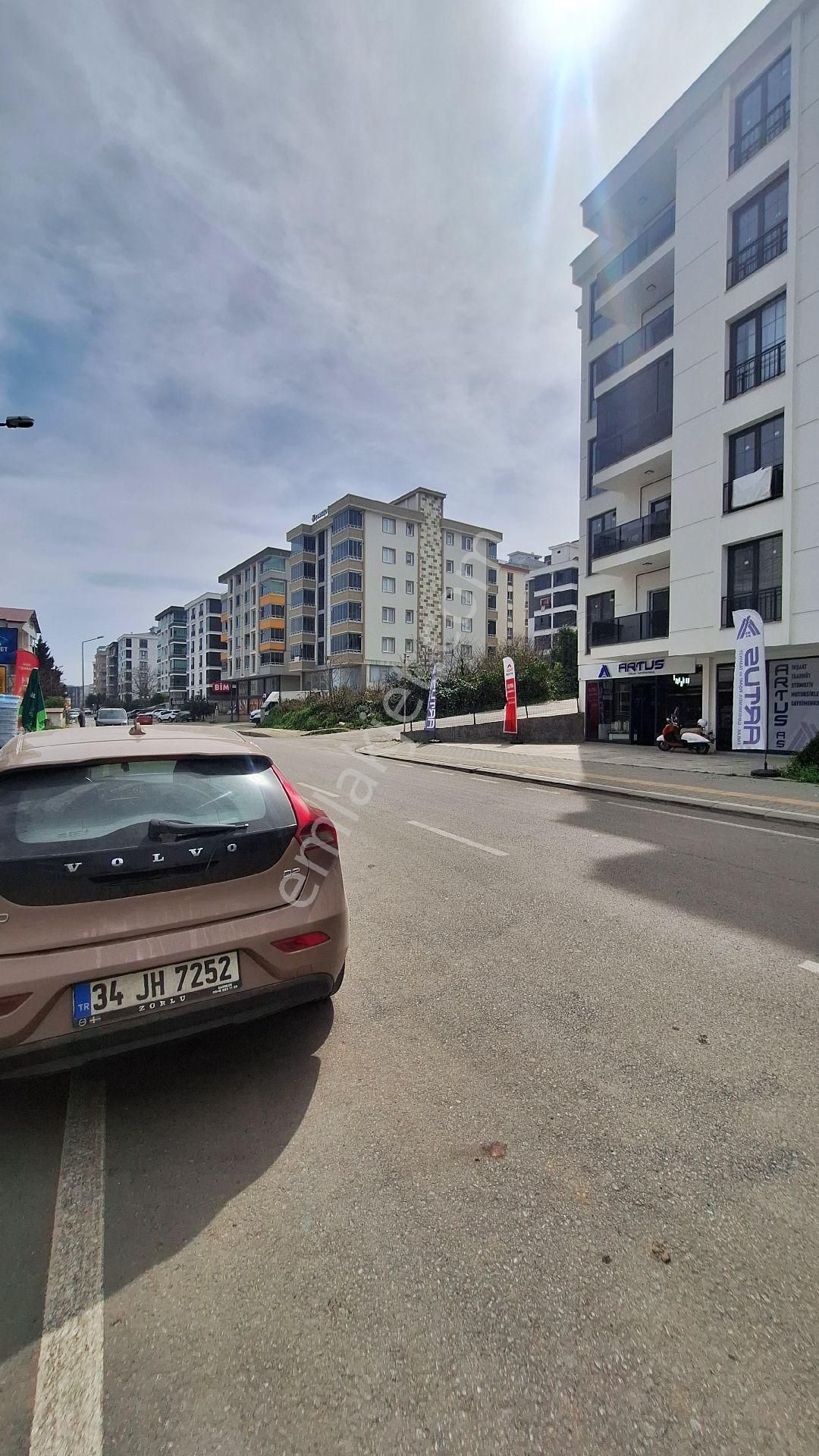 Atakum'da Denize 50 Metre Mesafede Satılık 1+1 Daireler - Görsel 2