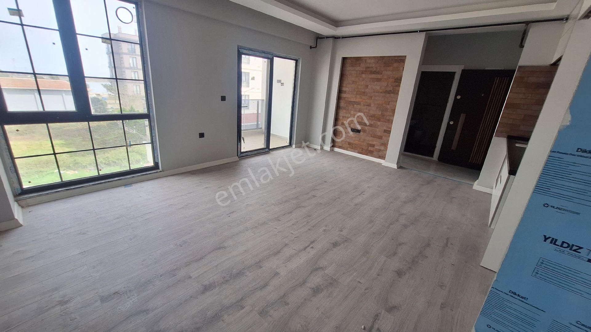 Atakum'da Denize 50 Metre Mesafede Satılık 1+1 Daireler - Görsel 11