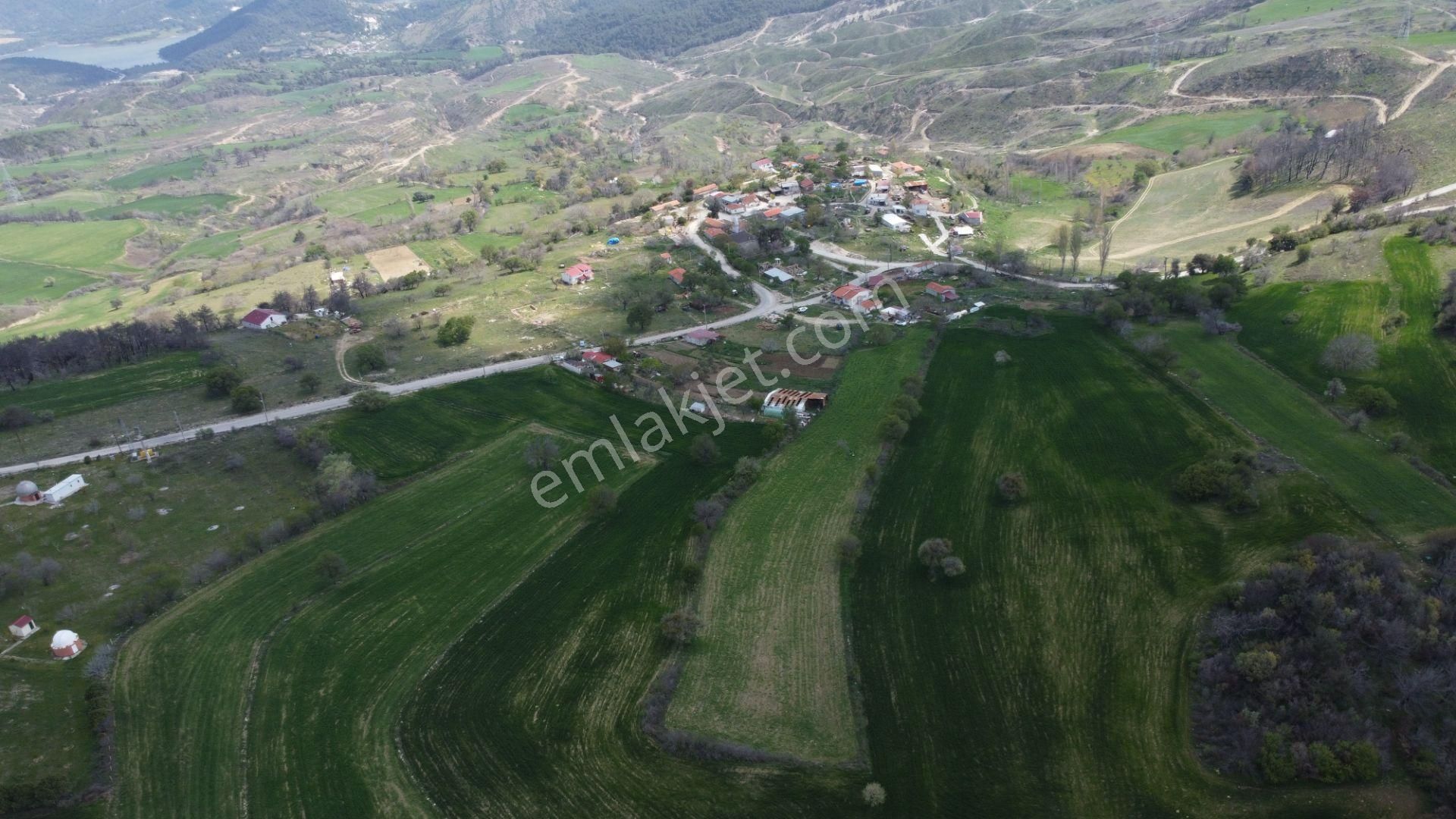 Çanakkale Merkez Ulupınar Köyünde Satılık 7500 M2 Arsa - Görsel 3