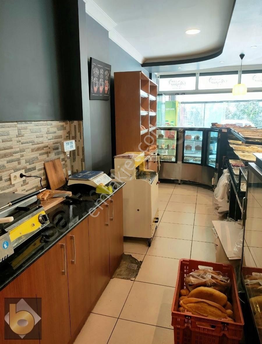 Taşyaka Bahaşıkman Caddesi Üzerinde Devren Kiralık Cafe