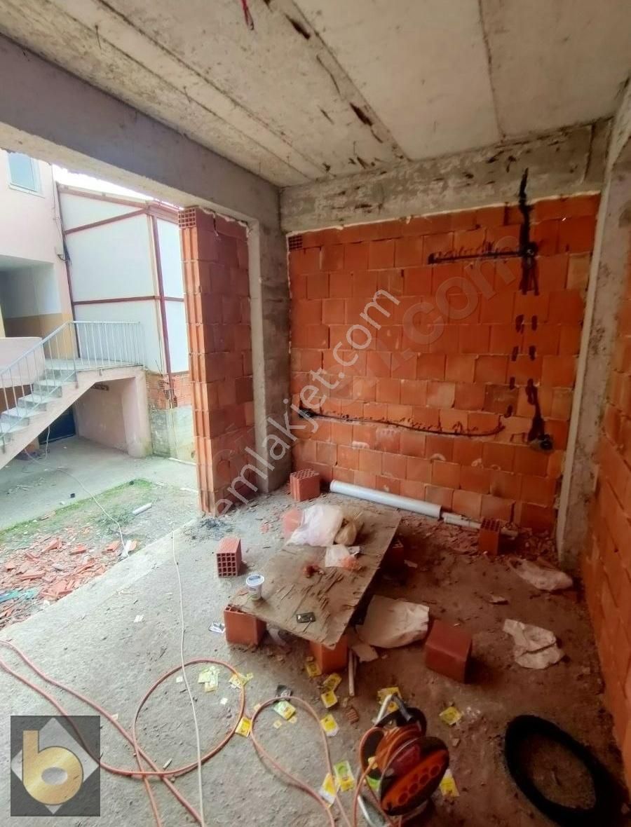 Tuzla Mahallesi'nde Projeden 2+1 Zemin Kat Daire - Görsel 12