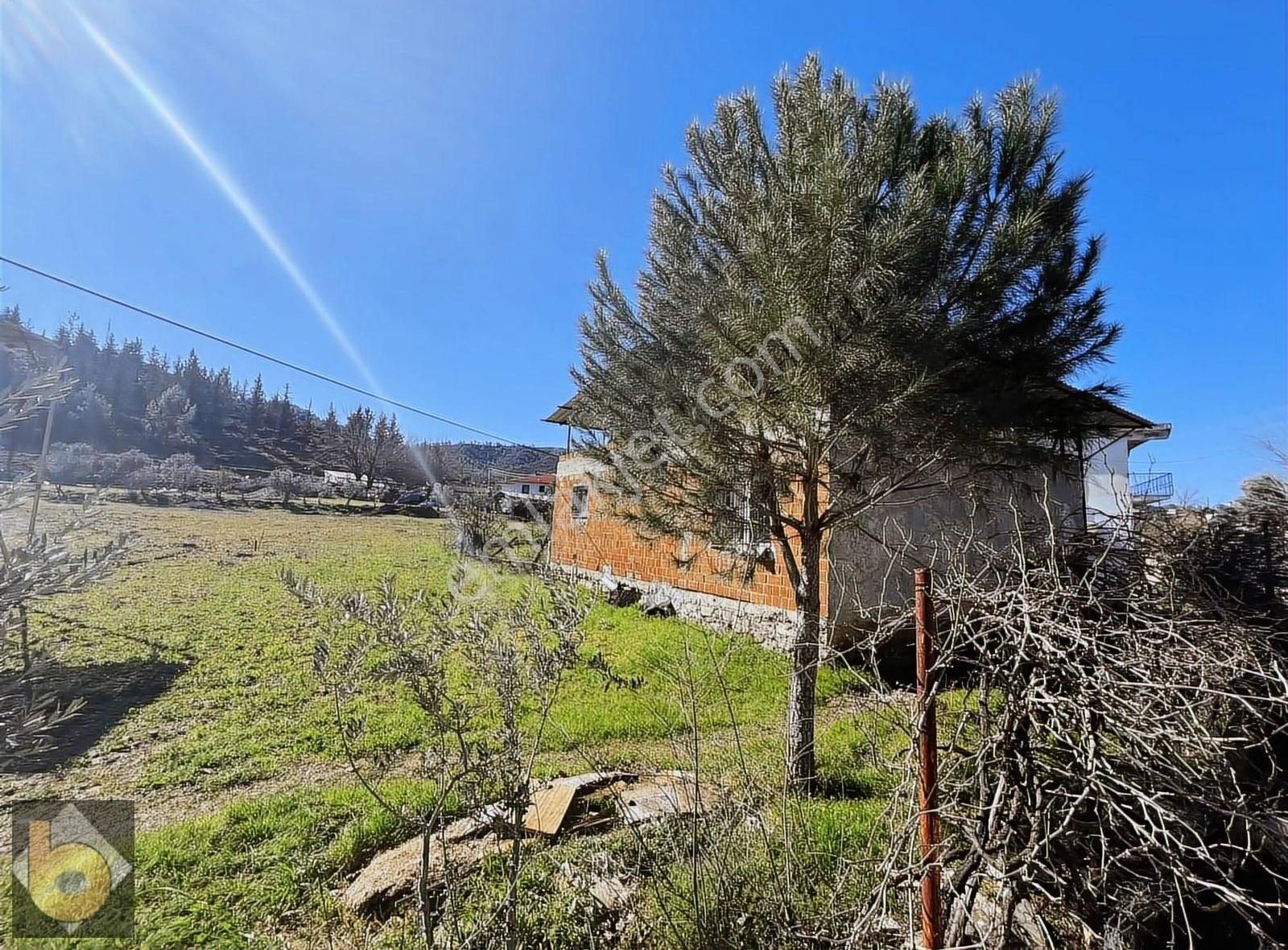 Seydikemer Sahil Zorlar Mahallesinde 709m2 İçinde Müstakil Ev - Görsel 8