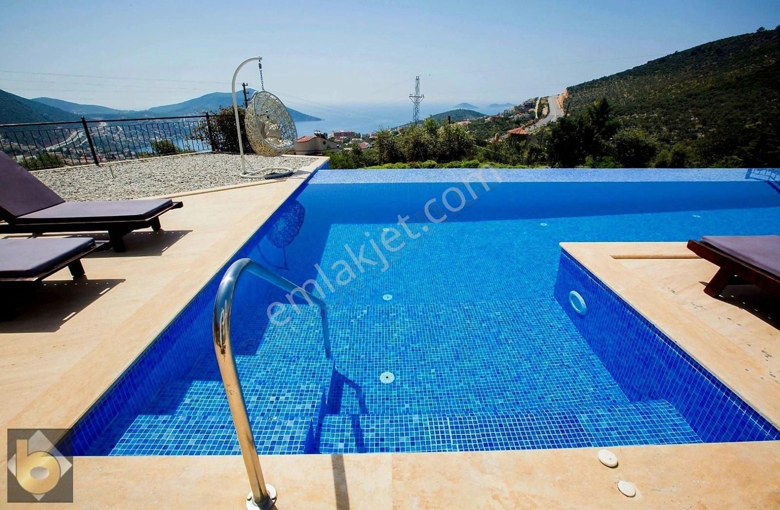 Antalya Kaş Kalkan'da Satılık 6+1 Müstakil Havuzlu Villa - Görsel 10