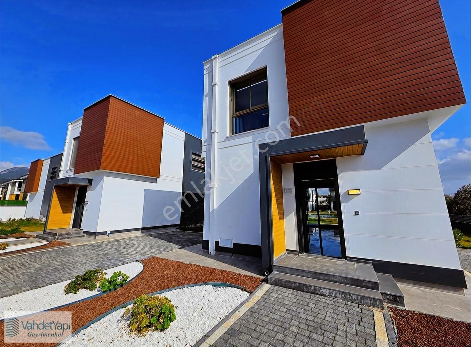 Vahdet'ten Güre'de Harika Lokasyonda Tasarım Mimari Villalar !!! - Görsel 14