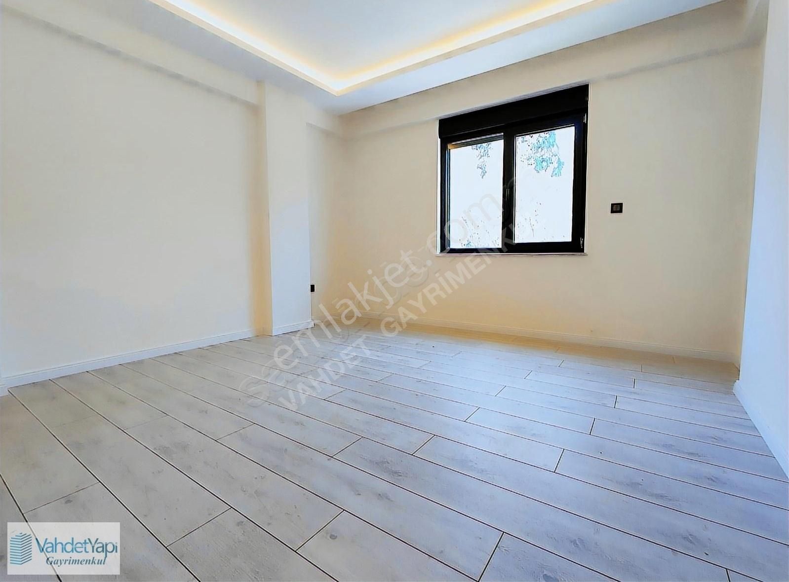 Vahdet'ten Güre'de Tam Müstakil 7+1 Harika Bahçeli Süper Villa ! - Görsel 19