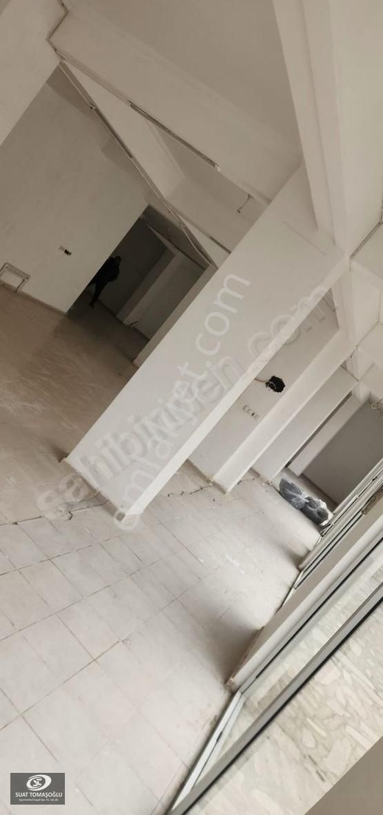 Kiremitçi'de Kiralık İşyeri