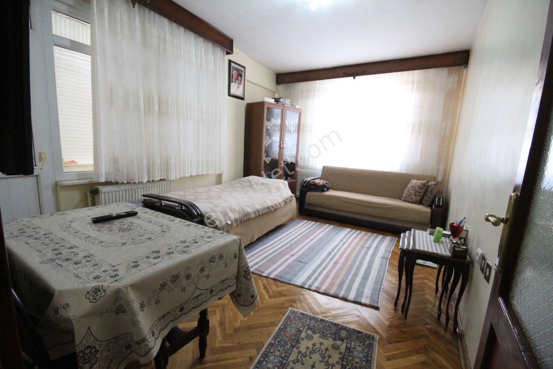 Old City'den Beyaz Konaklar Yanı 1994 Yapımı 4+1 5.kat Dublex Fırsat Teraslı Daire. - Görsel 15