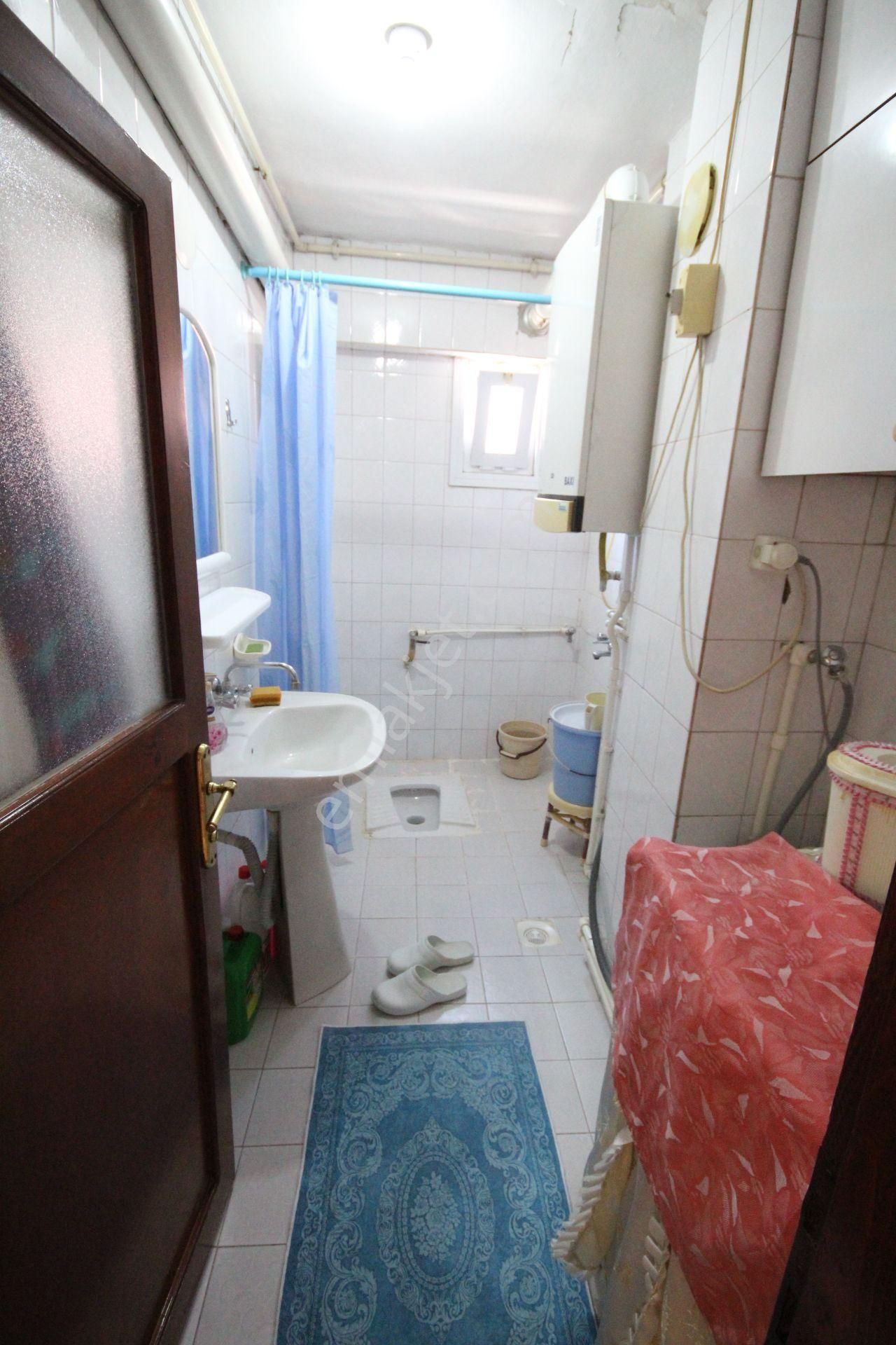 Old City'den Beyaz Konaklar Yanı 1994 Yapımı 4+1 5.kat Dublex Fırsat Teraslı Daire. - Görsel 9