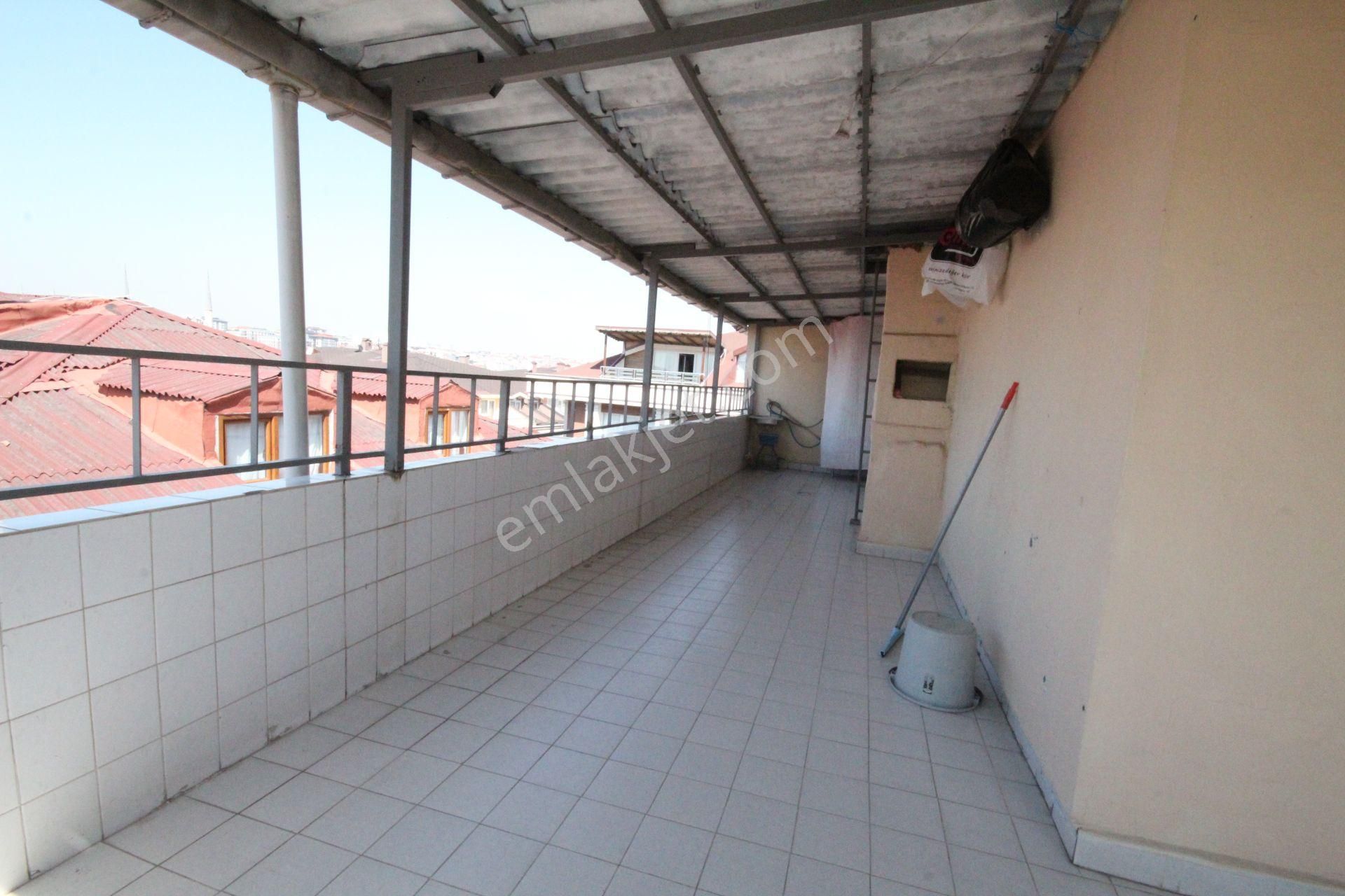 Old City'den Beyaz Konaklar Yanı 1994 Yapımı 4+1 5.kat Dublex Fırsat Teraslı Daire. - Görsel 26