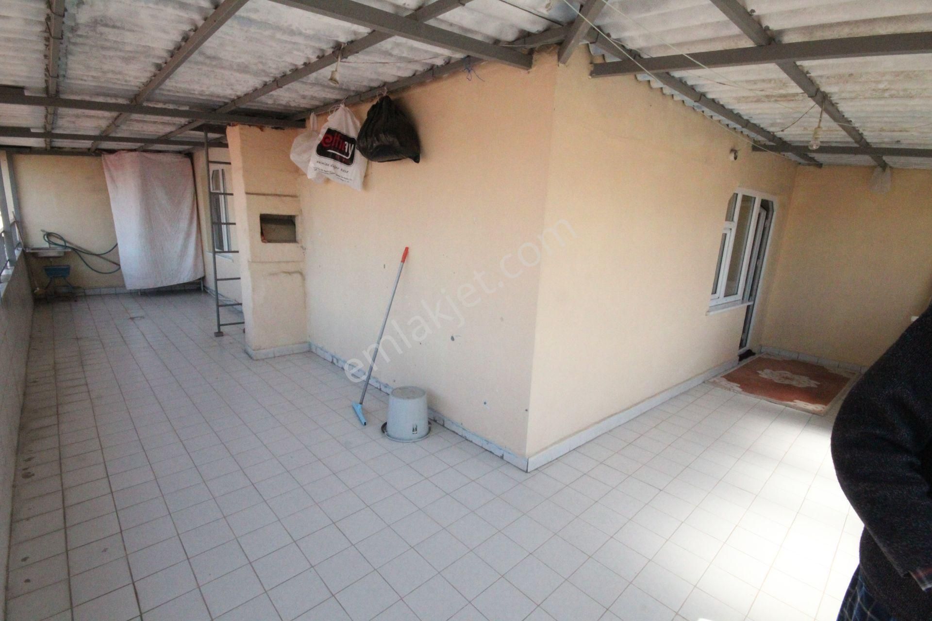 Old City'den Beyaz Konaklar Yanı 1994 Yapımı 4+1 5.kat Dublex Fırsat Teraslı Daire. - Görsel 29