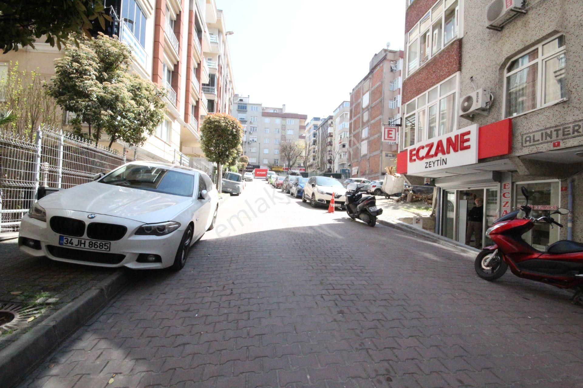 Old City'den Beyaz Konaklar Yanı 1994 Yapımı 4+1 5.kat Dublex Fırsat Teraslı Daire. - Görsel 32