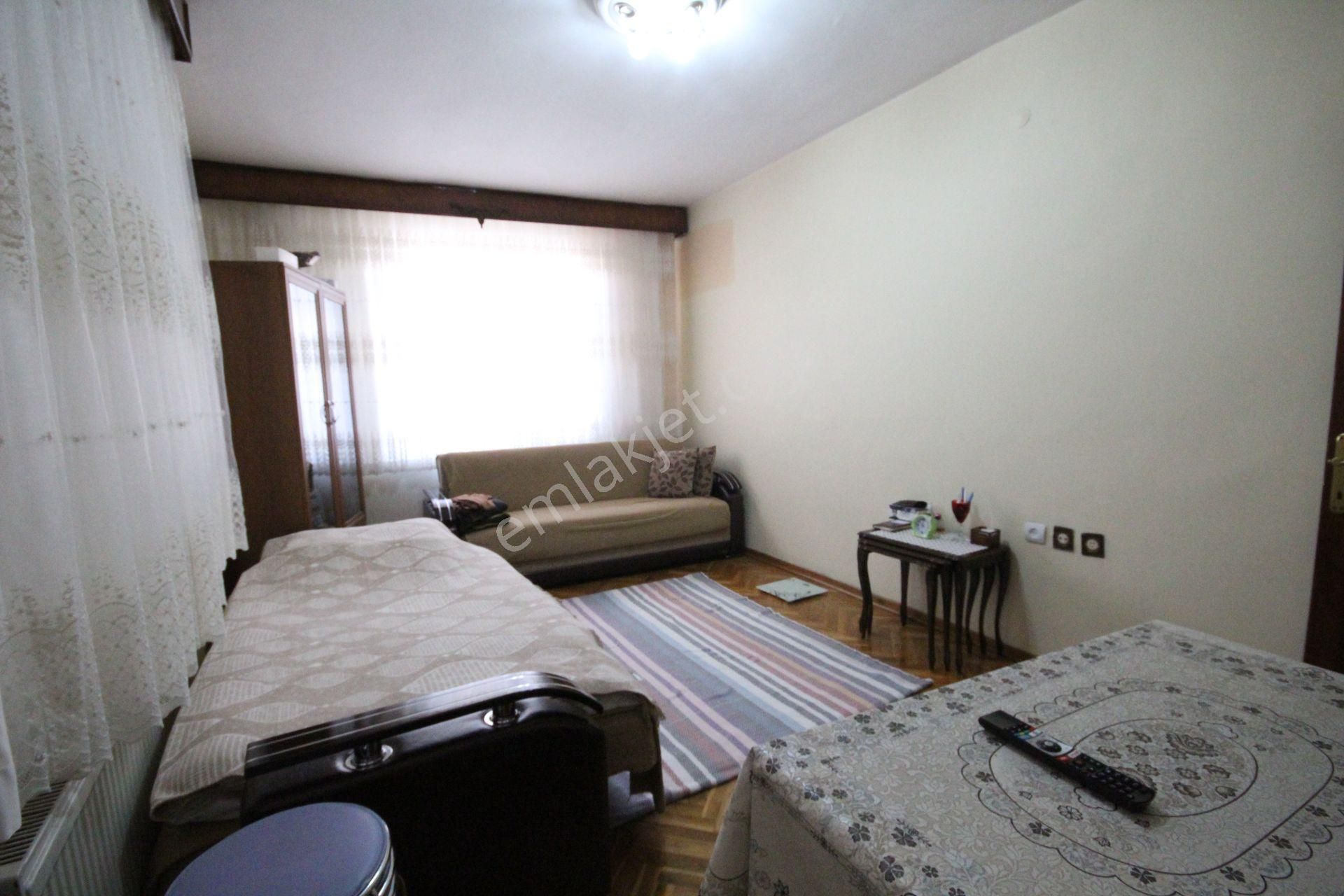 Old City'den Beyaz Konaklar Yanı 1994 Yapımı 4+1 5.kat Dublex Fırsat Teraslı Daire. - Görsel 16