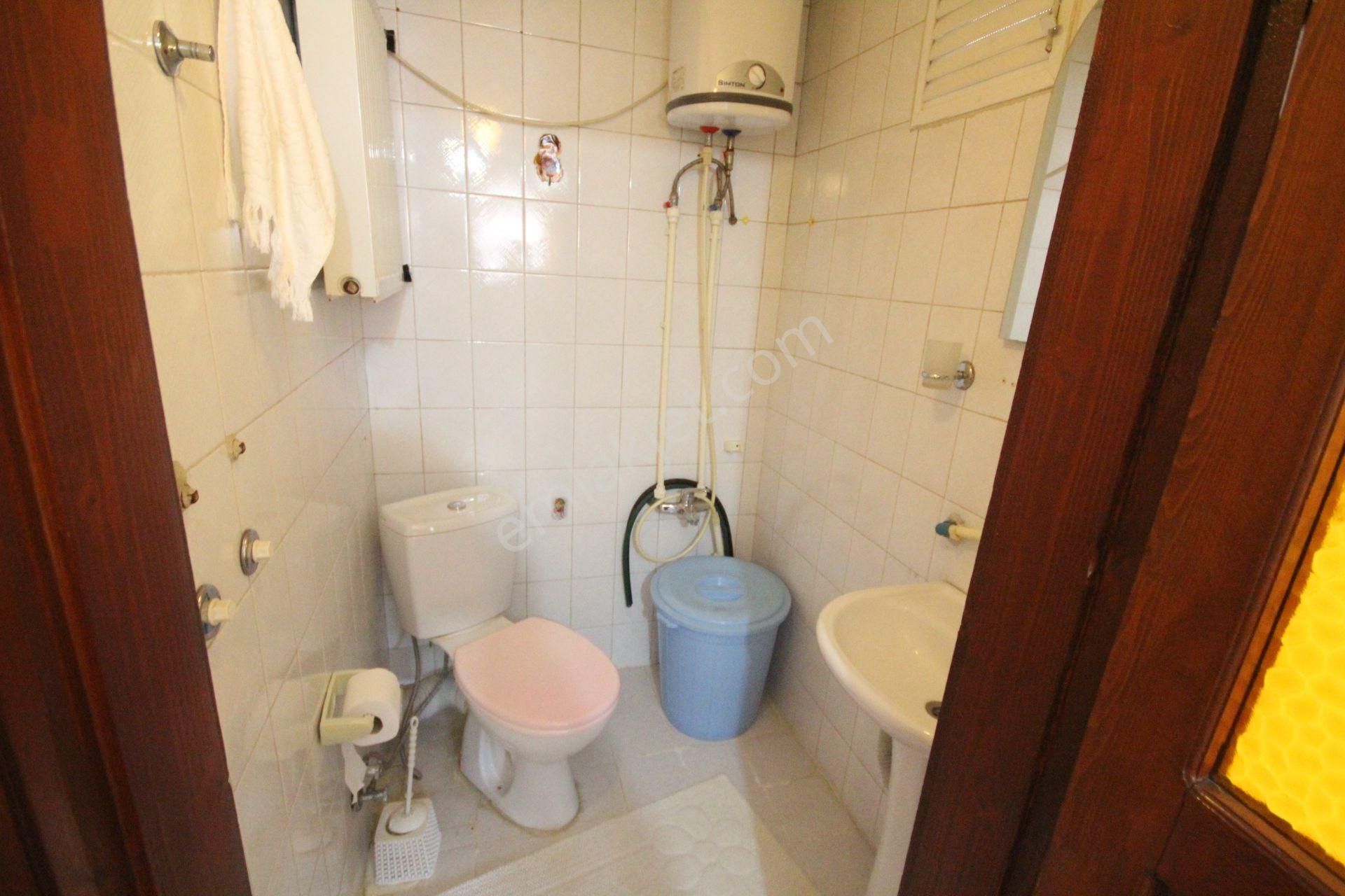 Old City'den Beyaz Konaklar Yanı 1994 Yapımı 4+1 5.kat Dublex Fırsat Teraslı Daire. - Görsel 24