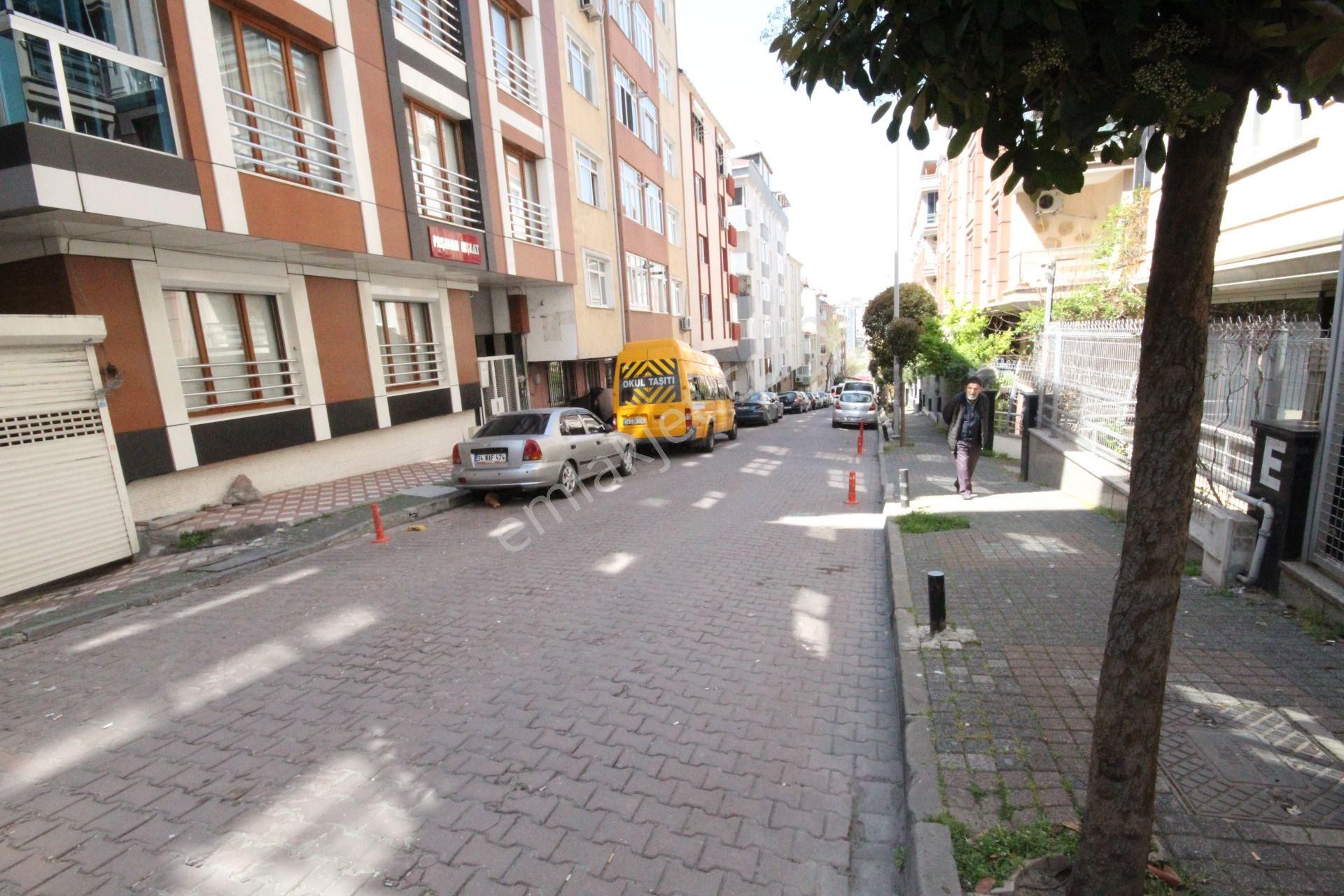 Old City'den Beyaz Konaklar Yanı 1994 Yapımı 4+1 5.kat Dublex Fırsat Teraslı Daire. - Görsel 31