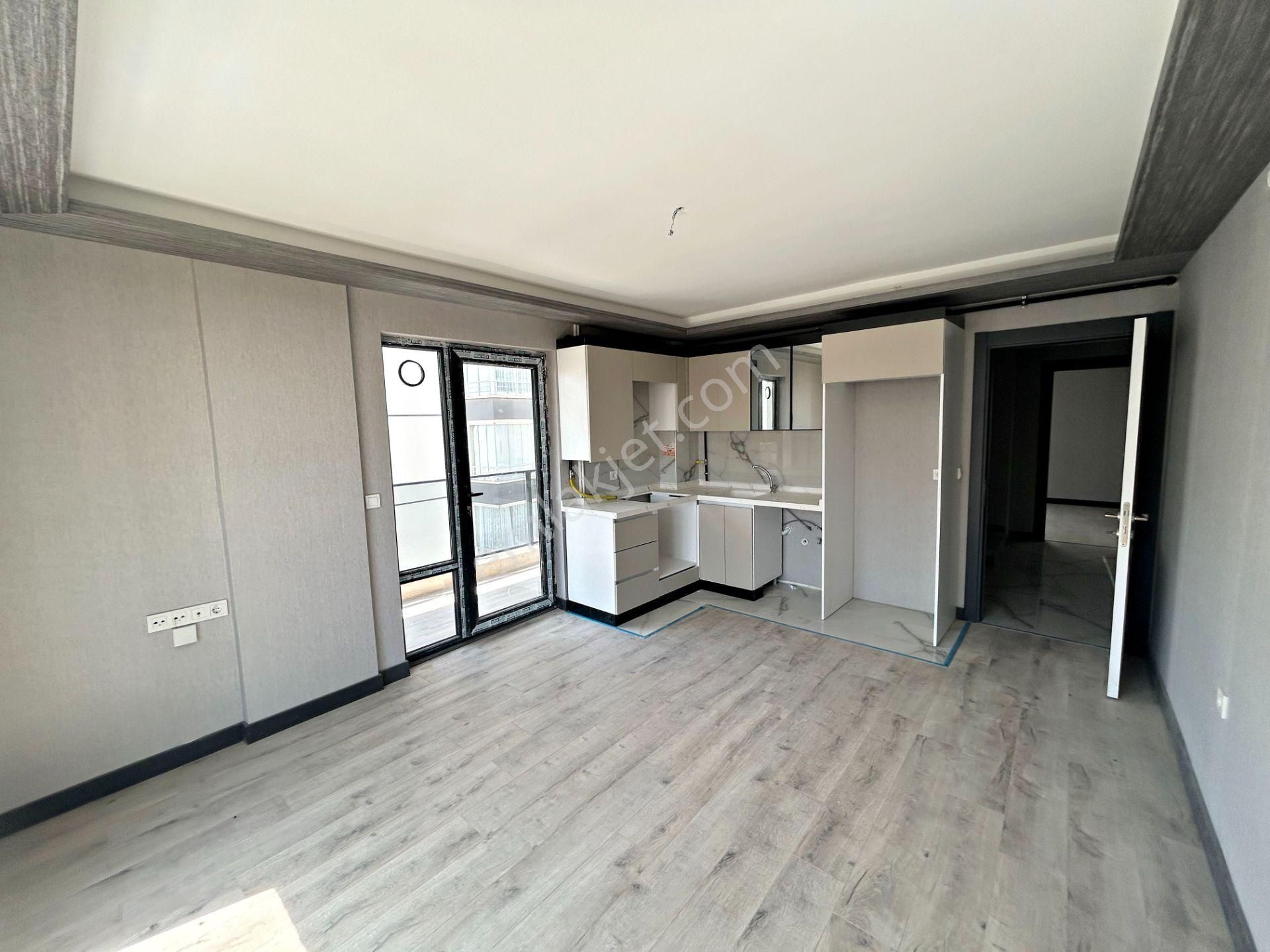 2+1 Sıfır Harika Lokasyonda Teras Balkonlu Asansörlü Daire! - Görsel 6