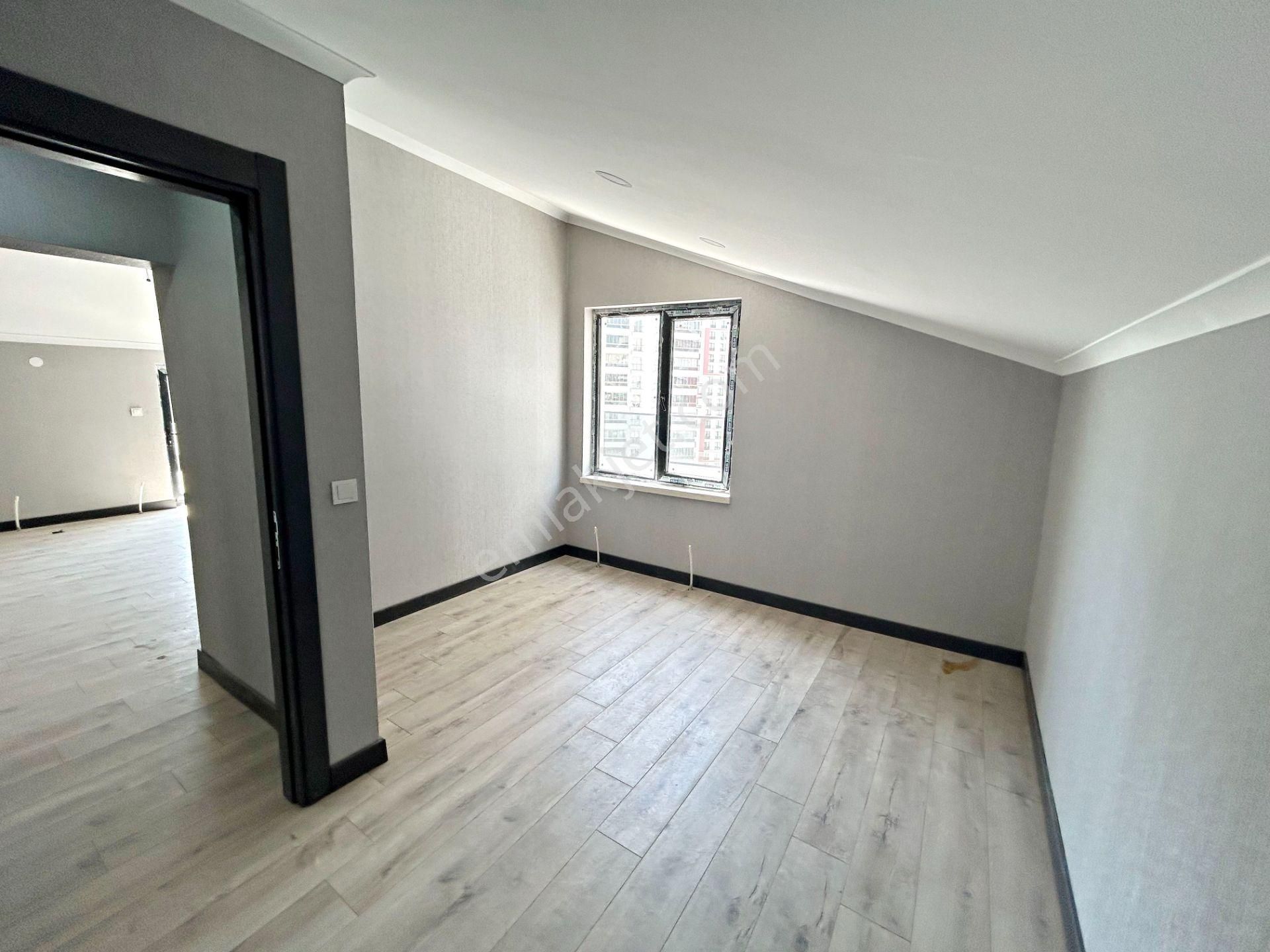 2+1 Sıfır Harika Lokasyonda Teras Balkonlu Asansörlü Daire! - Görsel 26