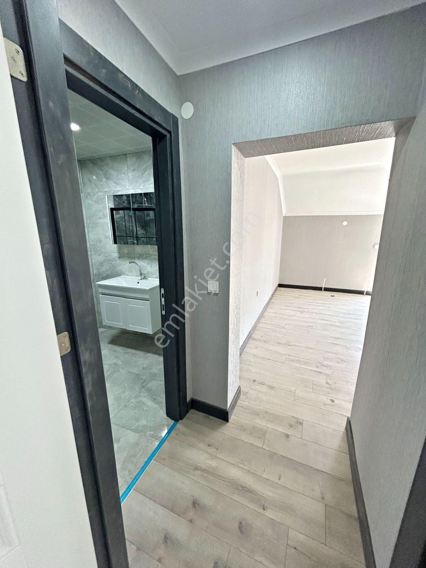 2+1 Sıfır Harika Lokasyonda Teras Balkonlu Asansörlü Daire! - Görsel 30