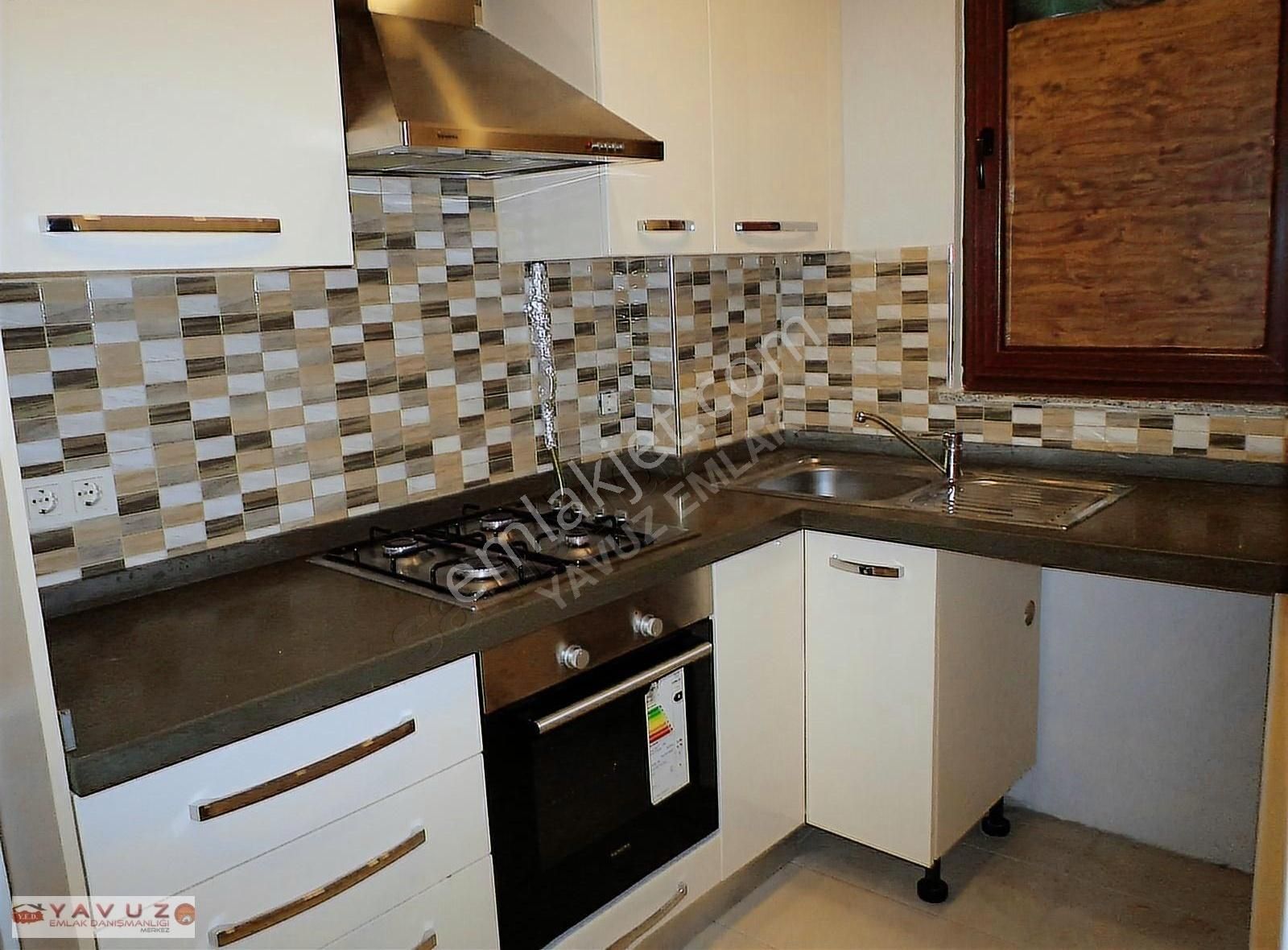 Beşiktaş Çarşıda Yeni Binada Asansörlü Ferah 2+1 Daire - Görsel 2