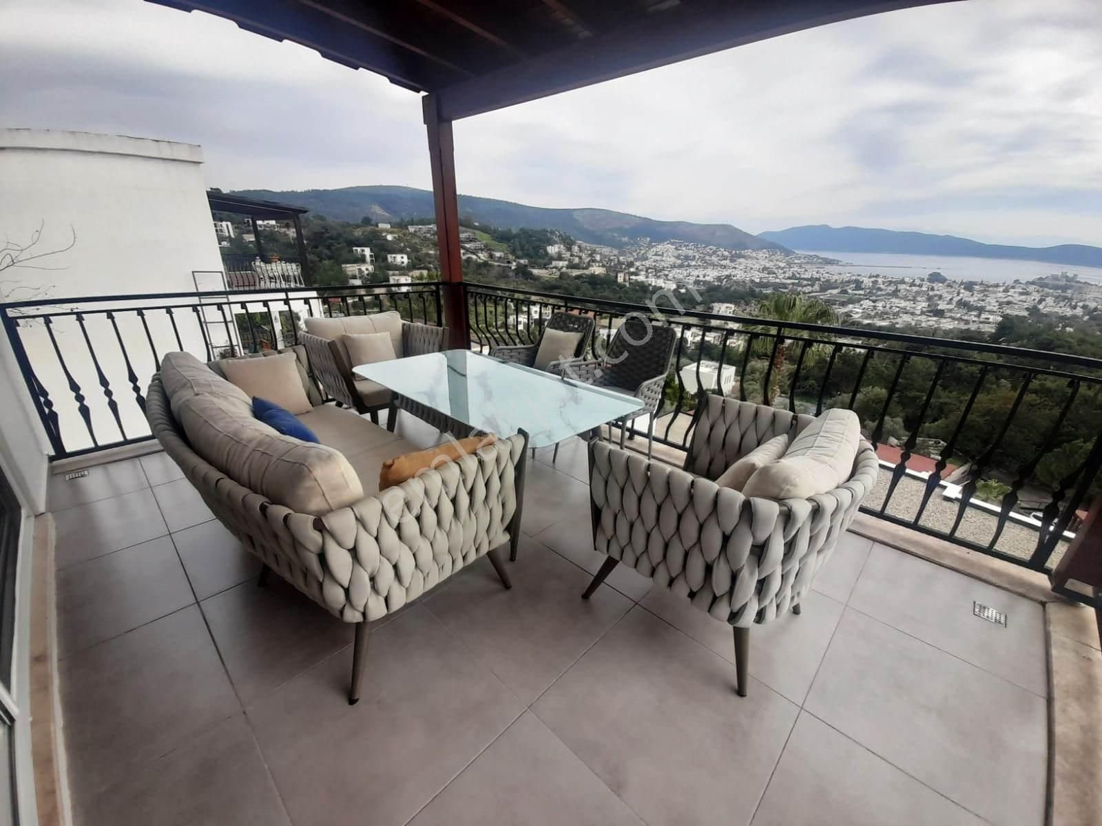 Bodrum Merkez Site İçi Full Deniz Manzaralı Satılık Üst Kat Daire - Görsel 7