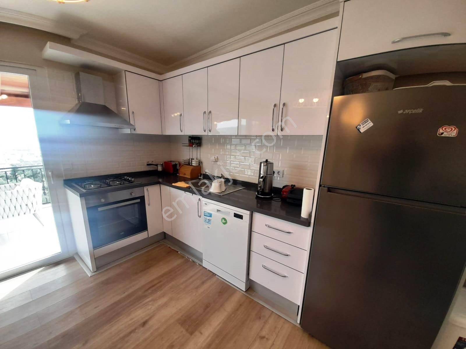 Bodrum Merkez Site İçi Full Deniz Manzaralı Satılık Üst Kat Daire - Görsel 6