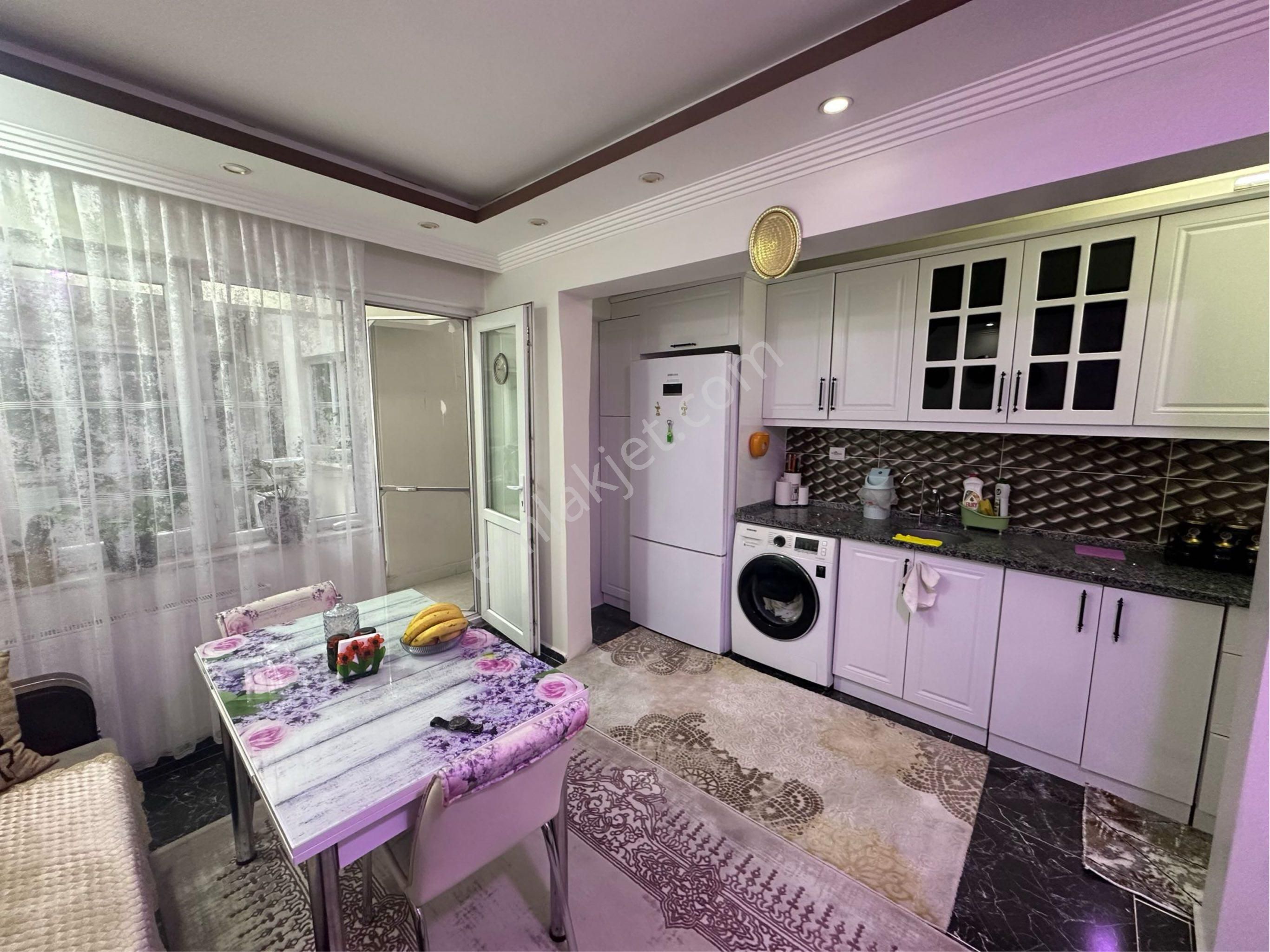 Alaybey Mah.de 2 Adet 2+1 Full Tadilatlı Daire Fırsatı