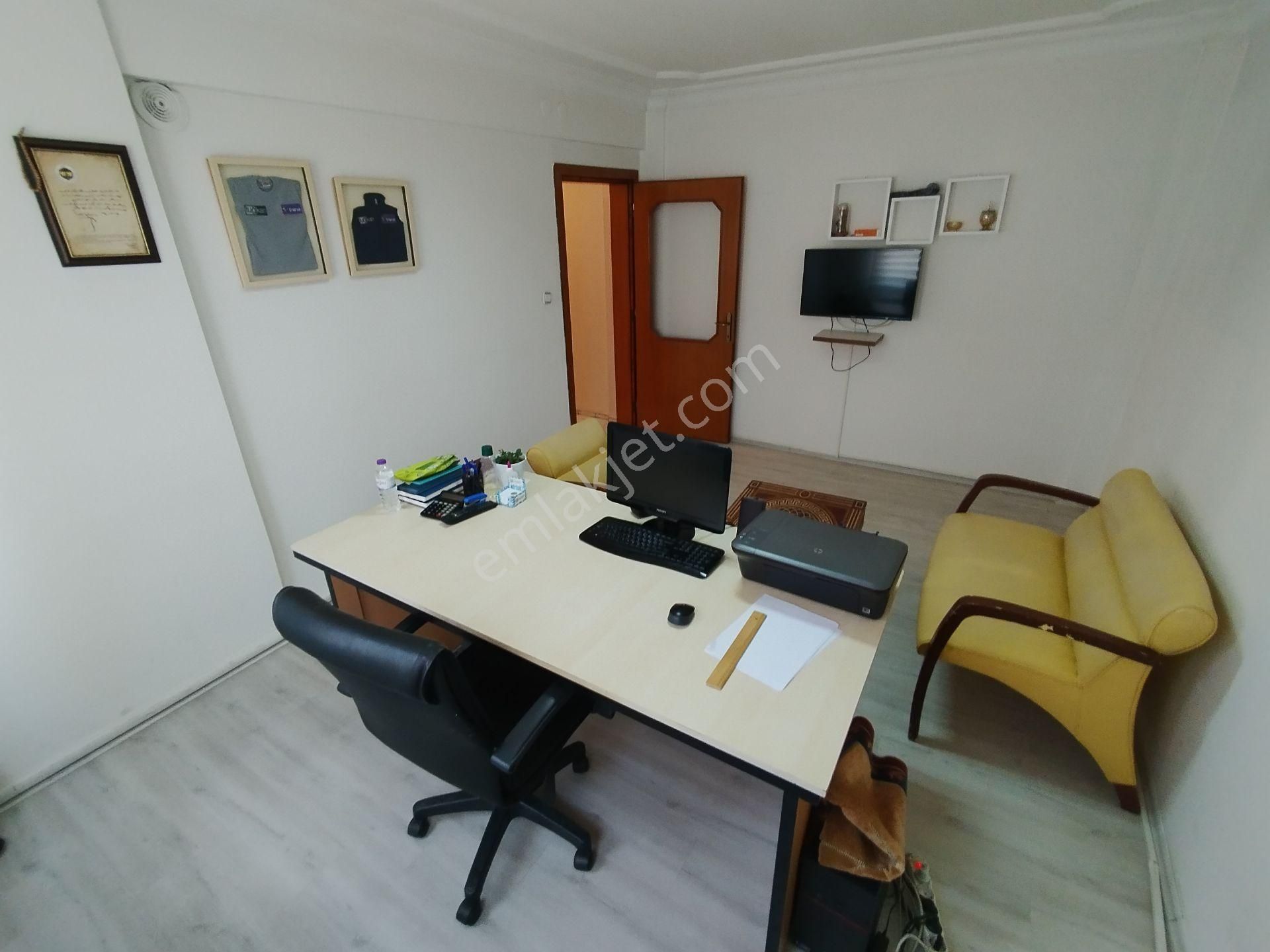 15 Mayıs Mahallesi Denizli Çarşısı Arkası 3 Cepeli Arakat İşyeri Kiracılı Önü Açık Köşe Daire - Görsel 13