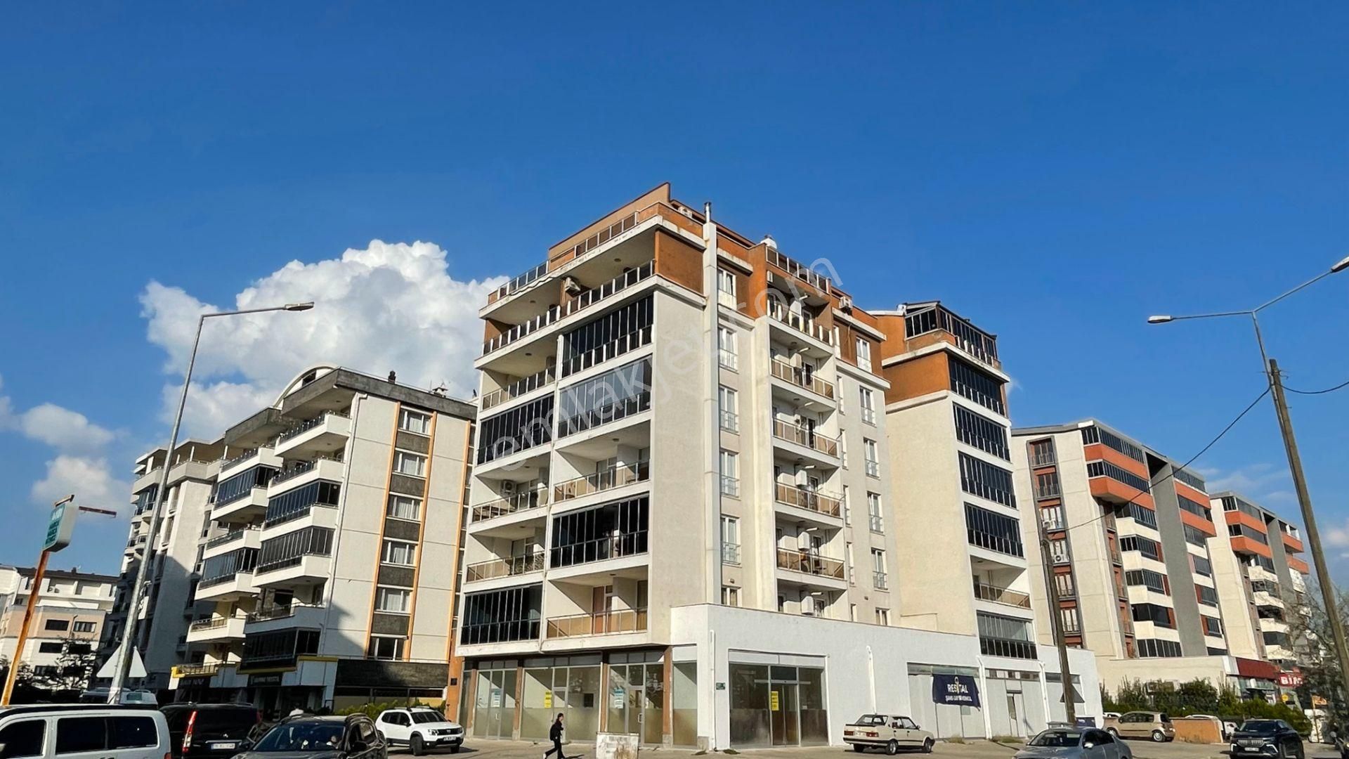 Bursa Yıldırım Millet Mahallesinde Uludağ Manzaralı Satılık 4+1 Daire