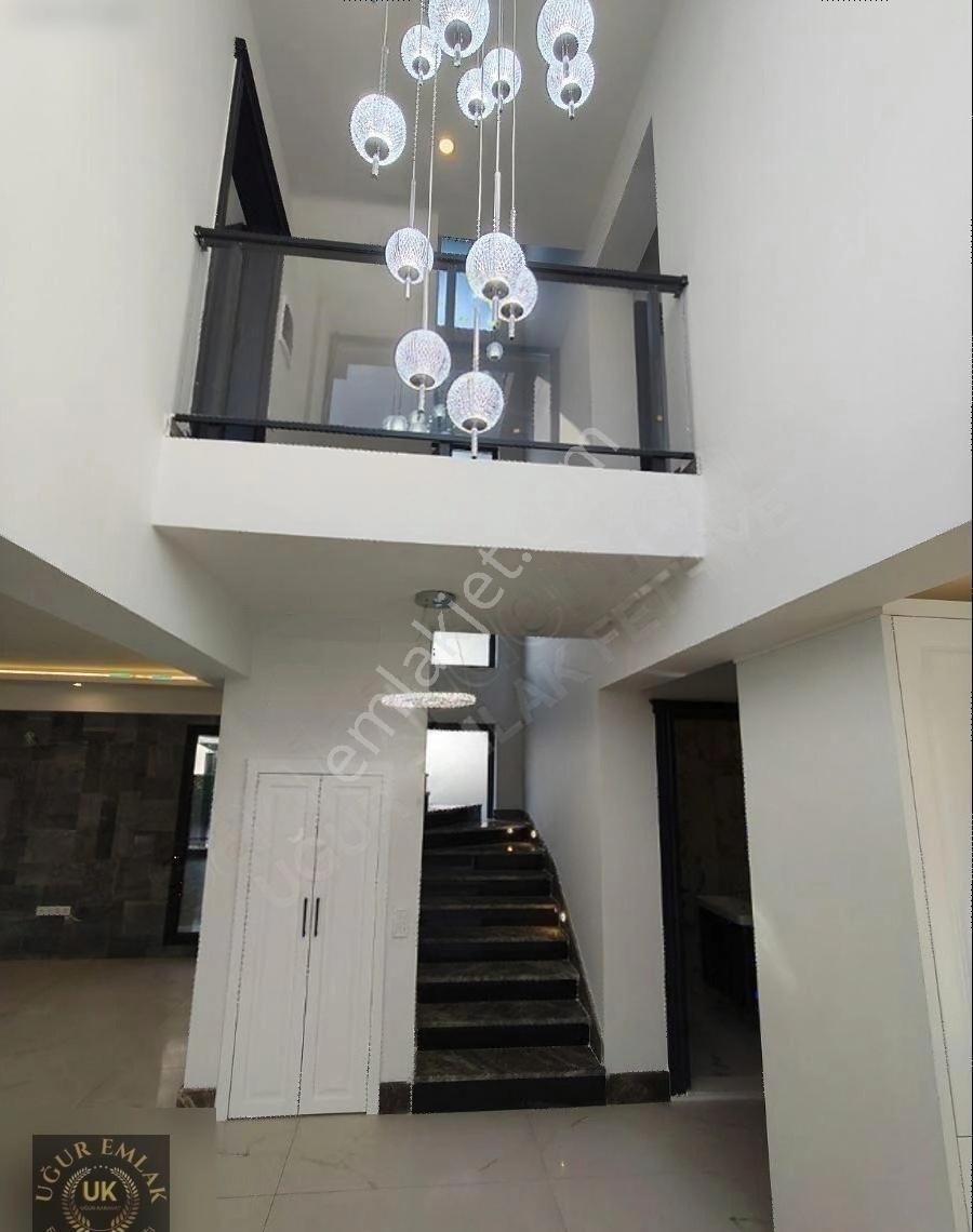 Uğur Emlaktan Fethiye Akarca Mah. Triplex 6+1 Satılık Villa - Görsel 6