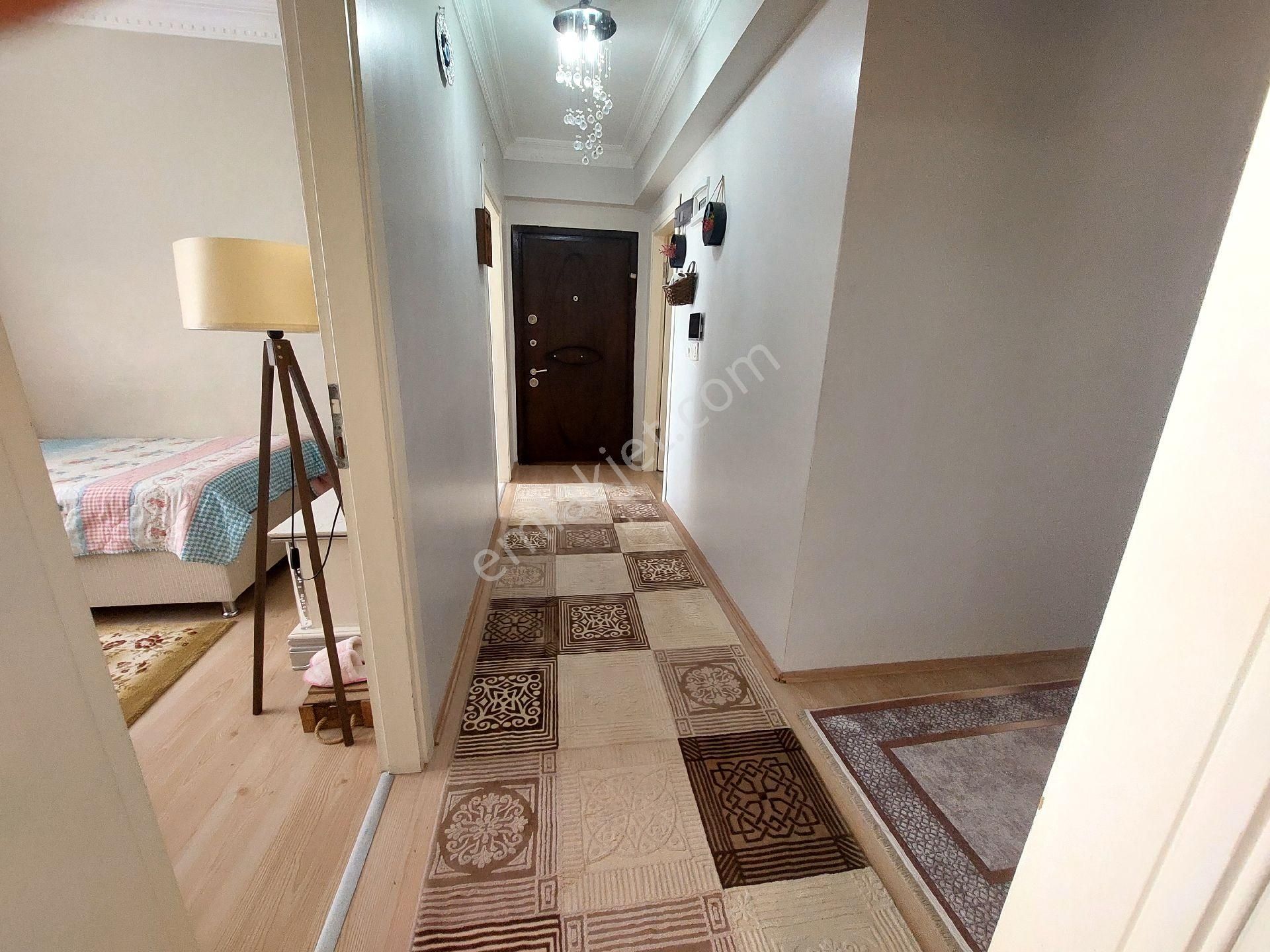 Gaziosmanpaşa Küçükköy De Satılık Daire Birinci Kat 3+1 135 M2 - Görsel 15