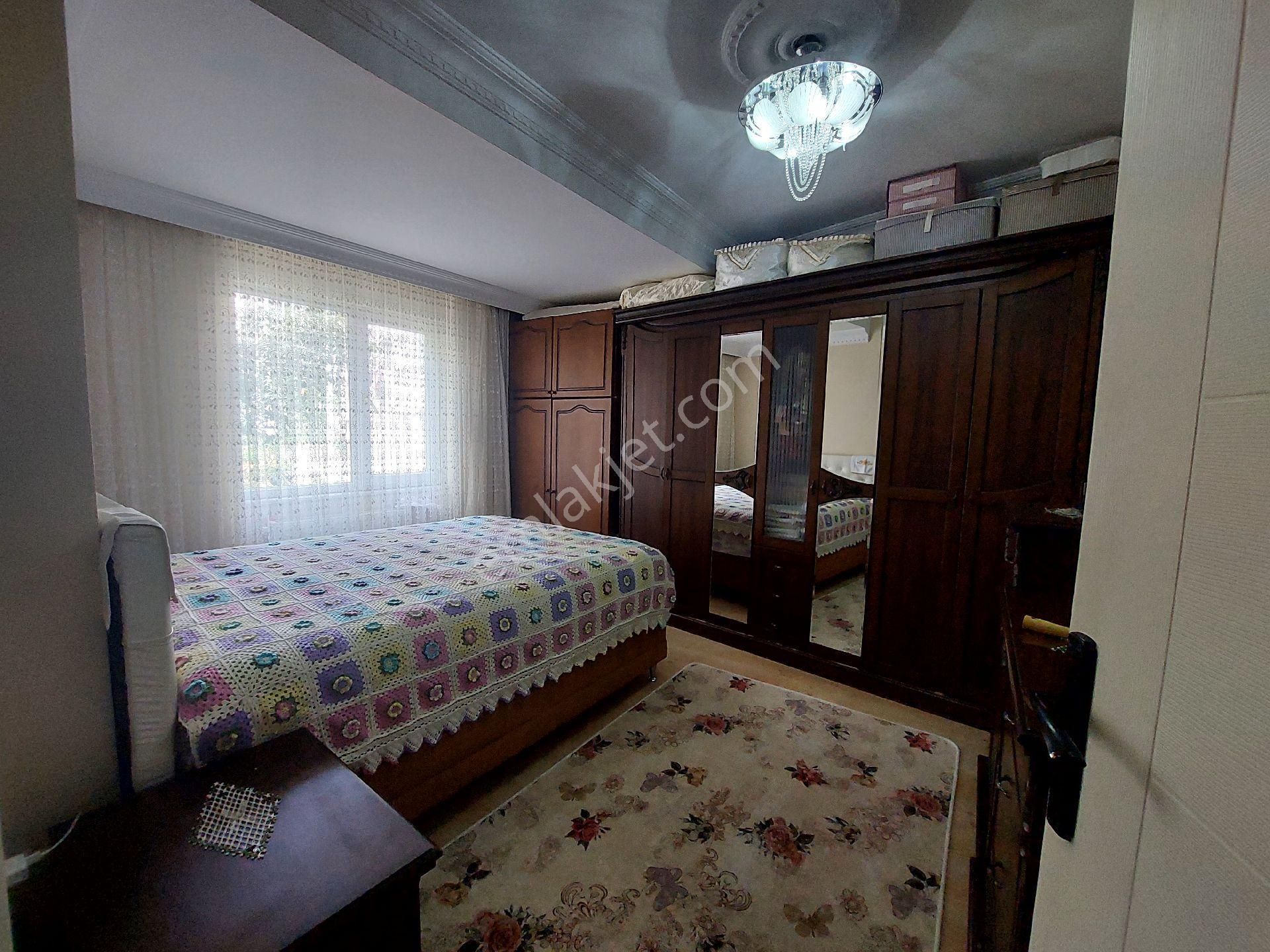 Gaziosmanpaşa Küçükköy De Satılık Daire Birinci Kat 3+1 135 M2 - Görsel 7