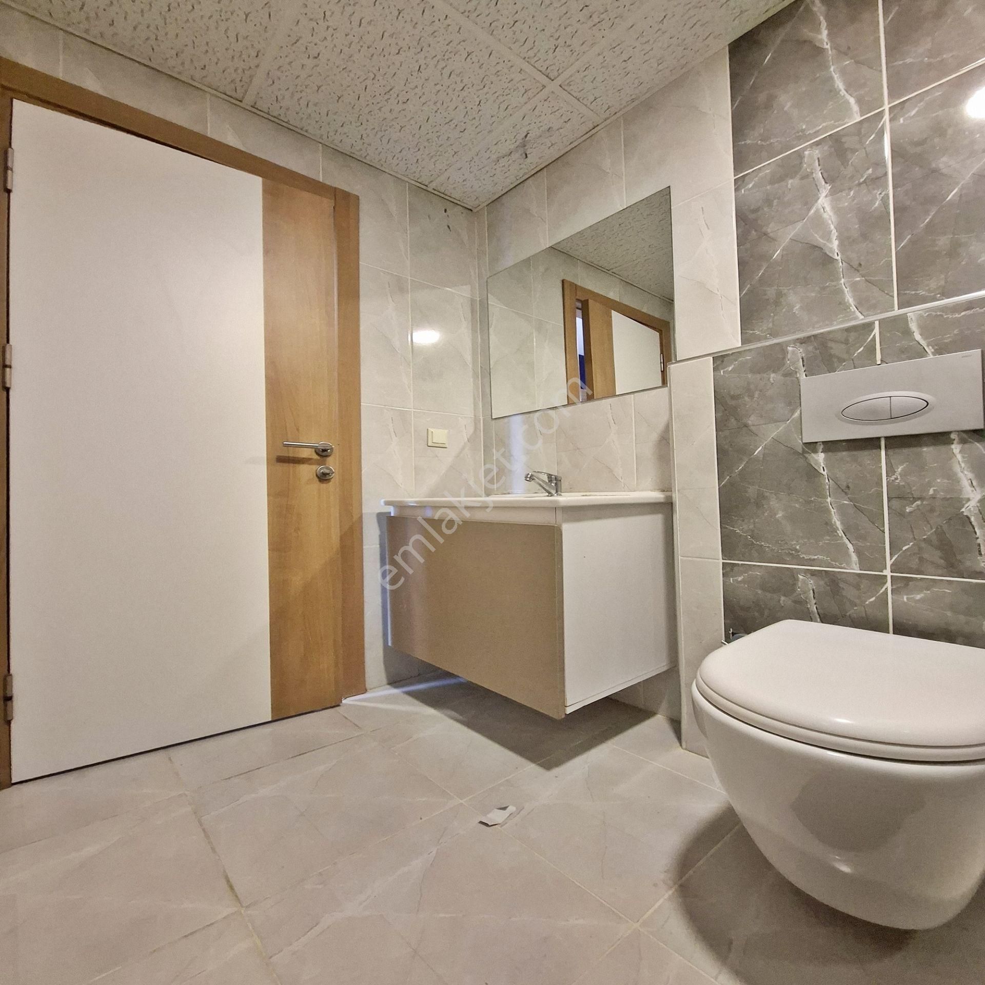 Cumhuriyet Metrobuse 2 Dk Mesafede Satılık Kaçırılmayacak Fırsat Daire - Görsel 26